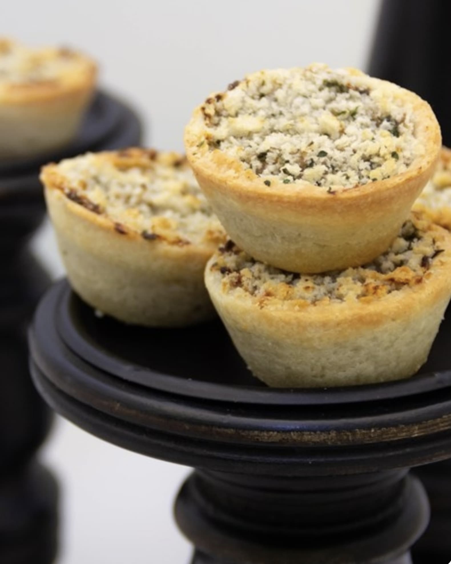 Chicken Marsala Pot Pie, 10 Pieces - Serves 5-10 0