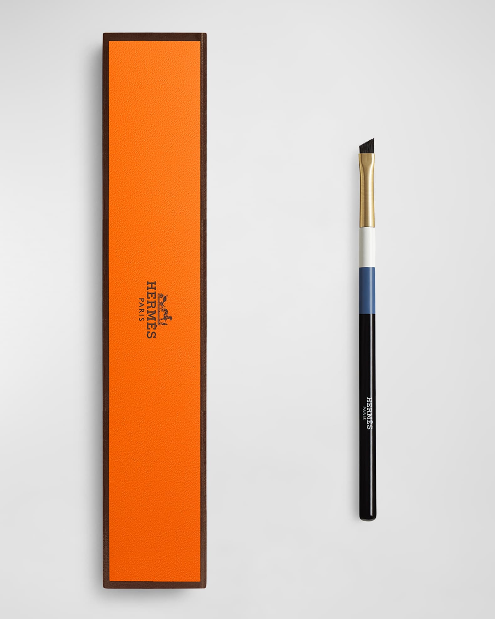 Les Pinceaux Hermes, Le Traceur Eyeliner Brush 1