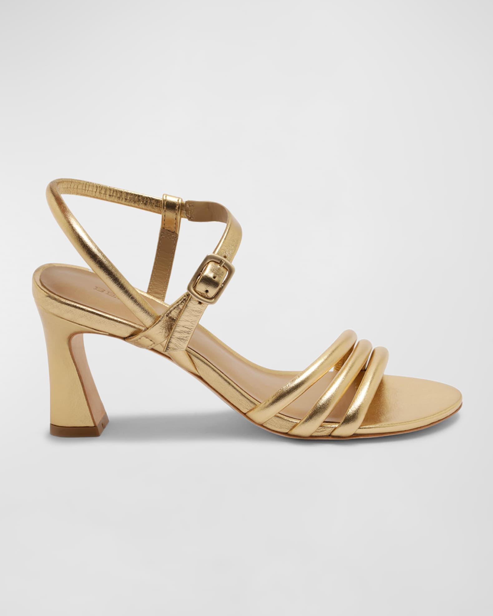 No heel on sale bernardo sandals