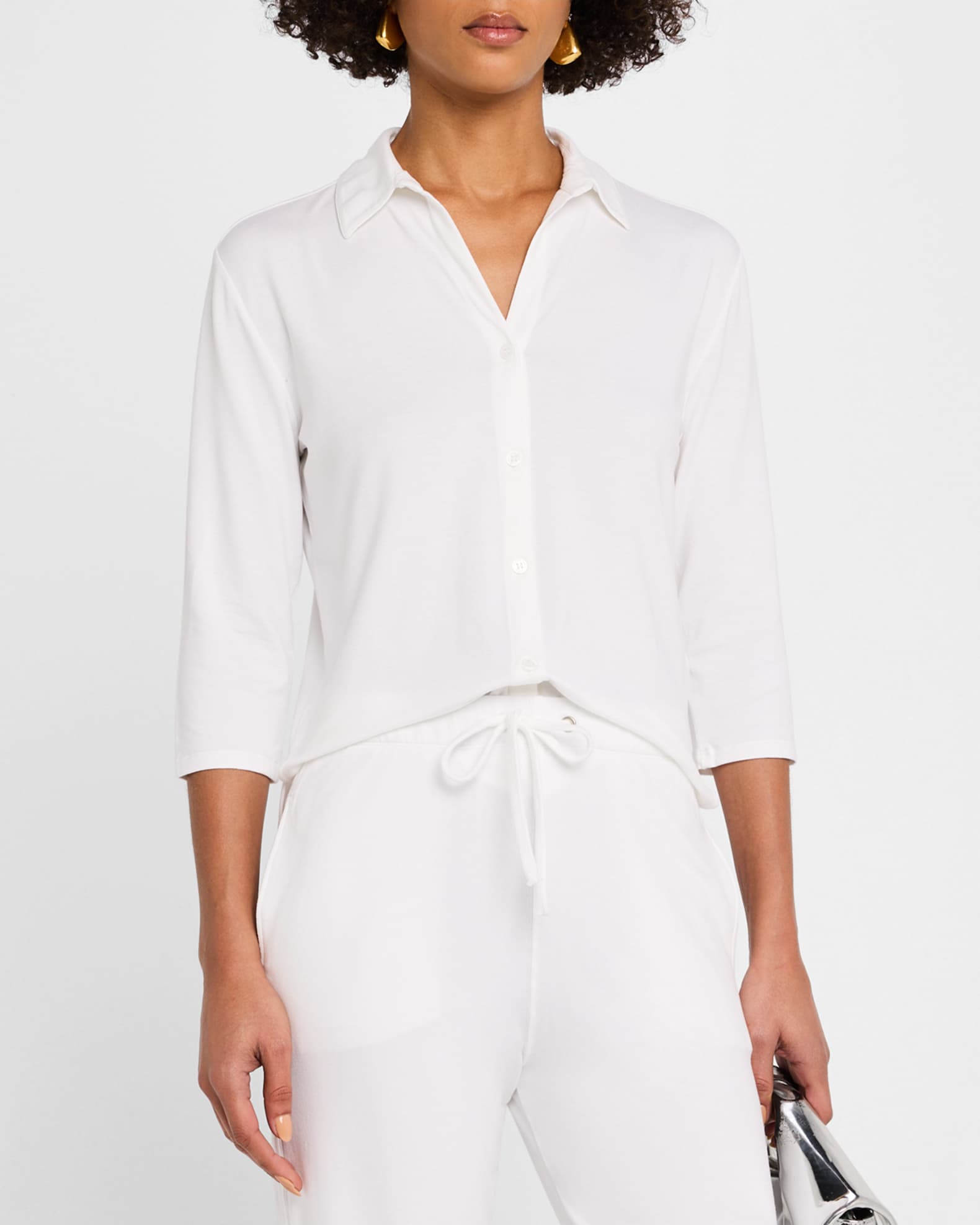 Majestic Soft Touch Semi Relaxed Crewneck in Blanc/White