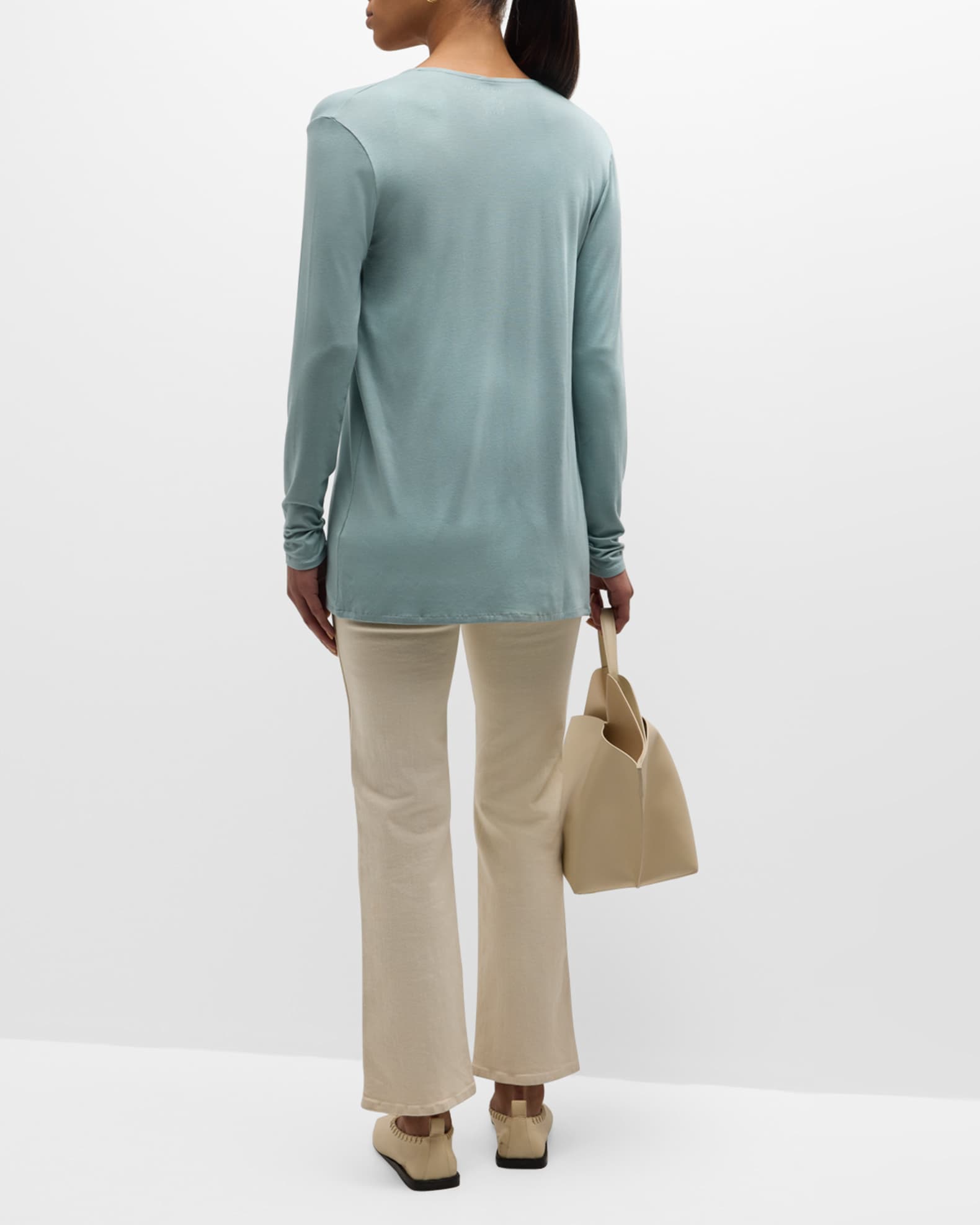 Majestic Long Sleeve Soft Touch Crewneck in Gris Chine
