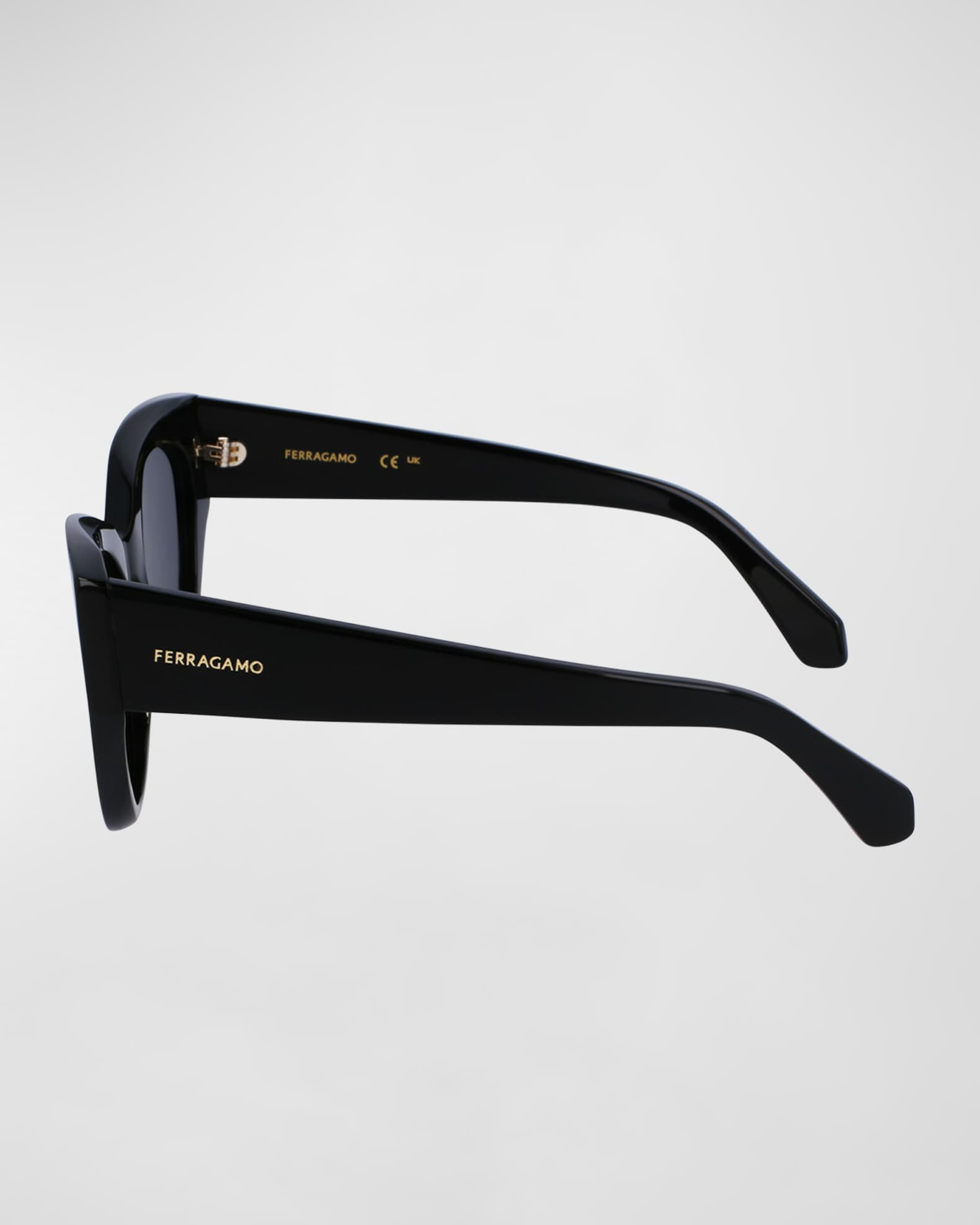 SALVATORE FERRAGAMO キャットアイフレムサンクラス SF834S 323 SALVATORE FERRAGAMO キャットアイフレムサンクラス SF834S 323