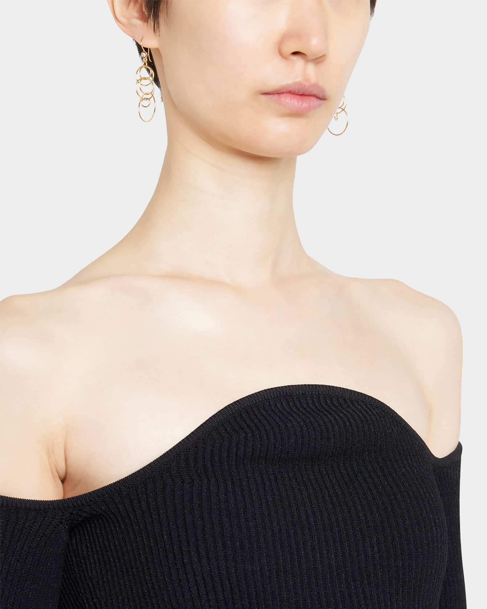 Mini Jet Set Earrings in 18K Gold  1