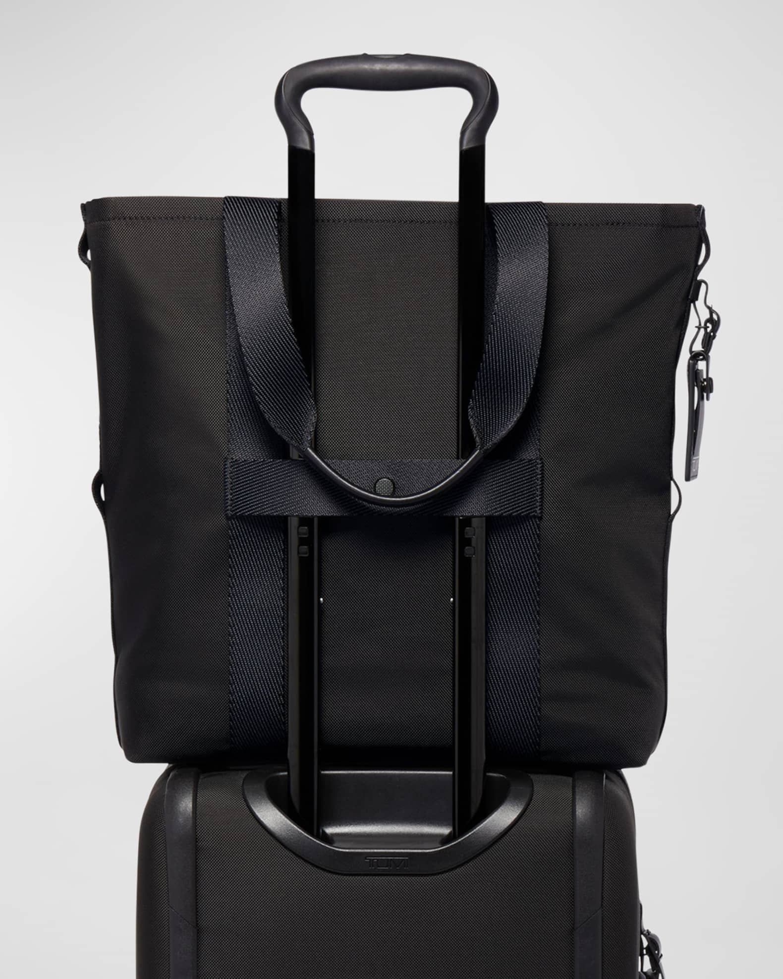 Tumi mens tote on sale