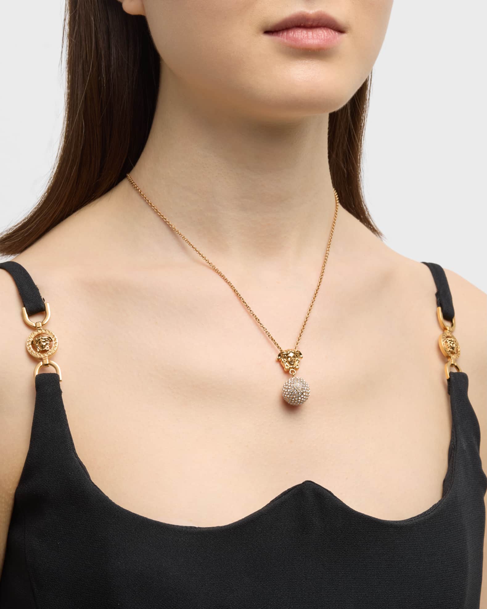 Strass and Medusa Pendant Necklace 1