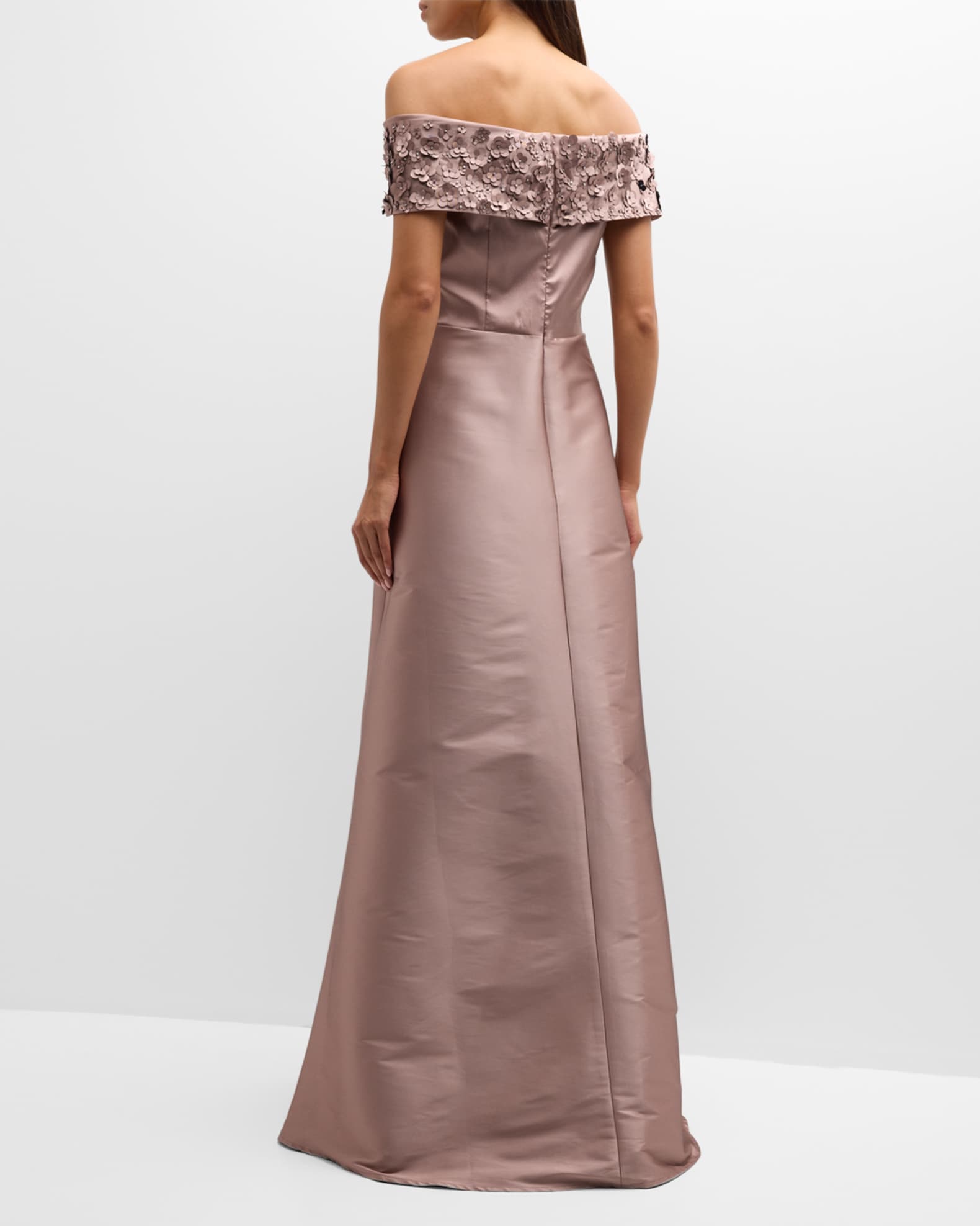 Rickie freeman sales floral appliqué gown