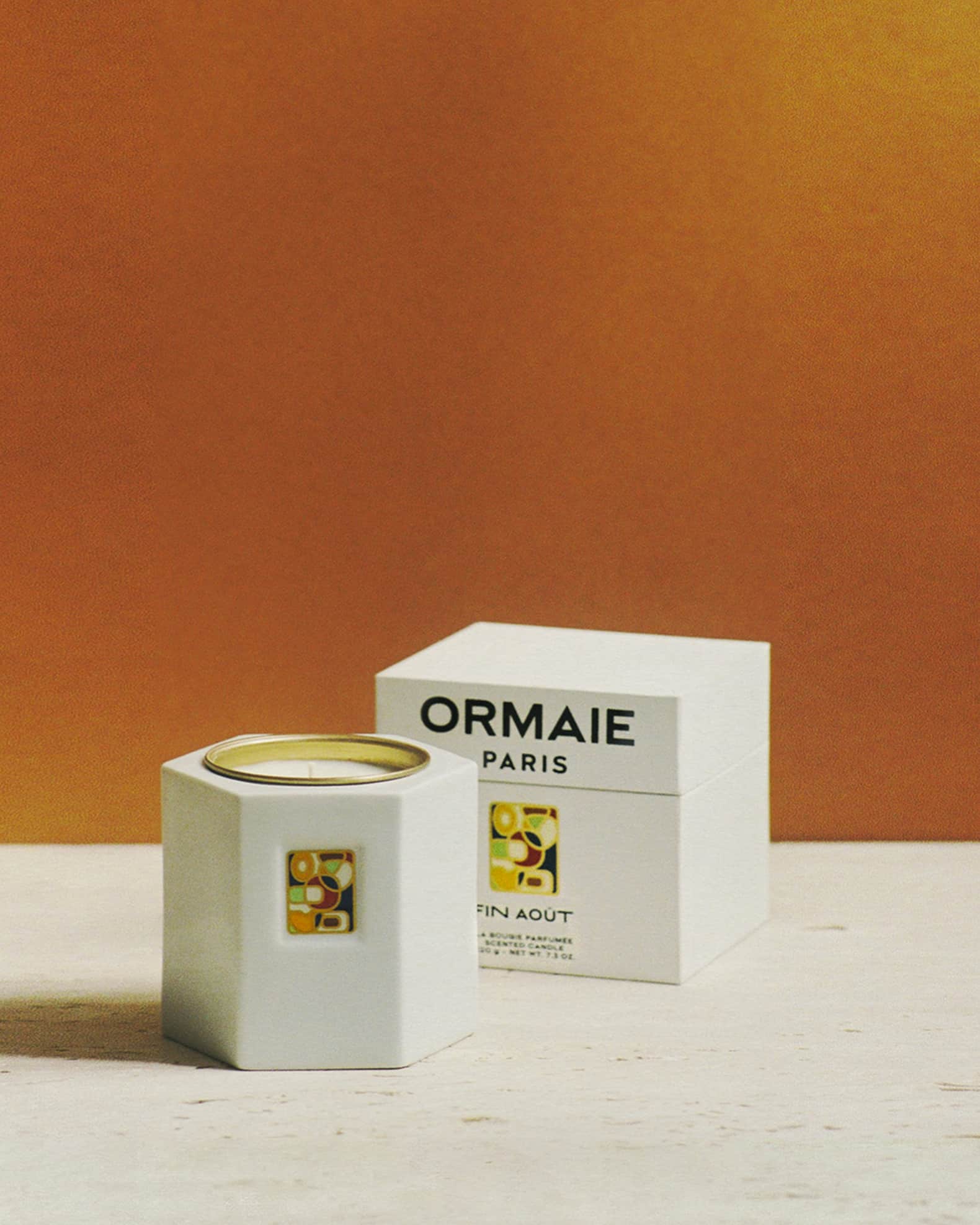 Fin Aout Porcelaine Candle, 220g 1