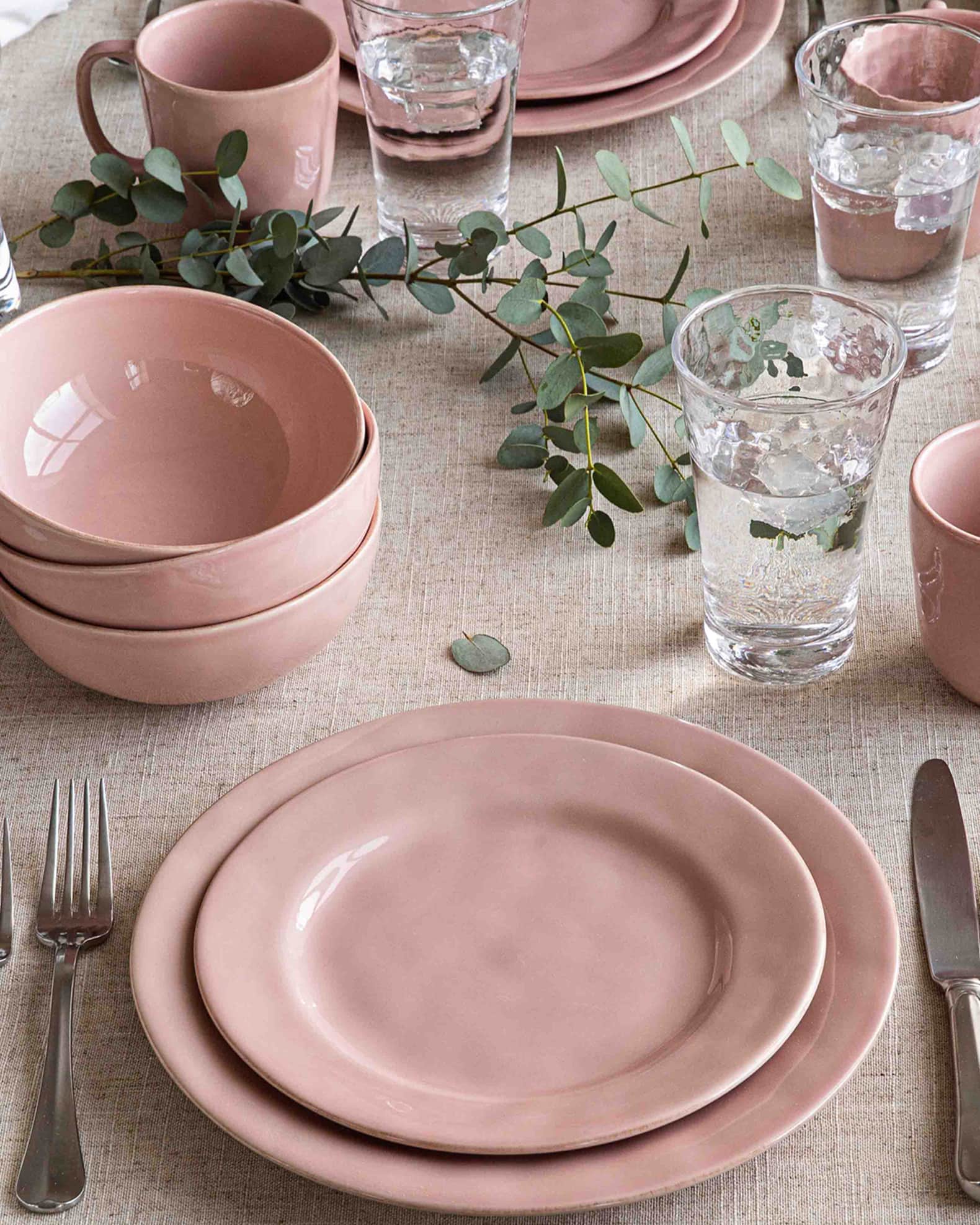 Puro Blush 16 Piece Dinnerware Set