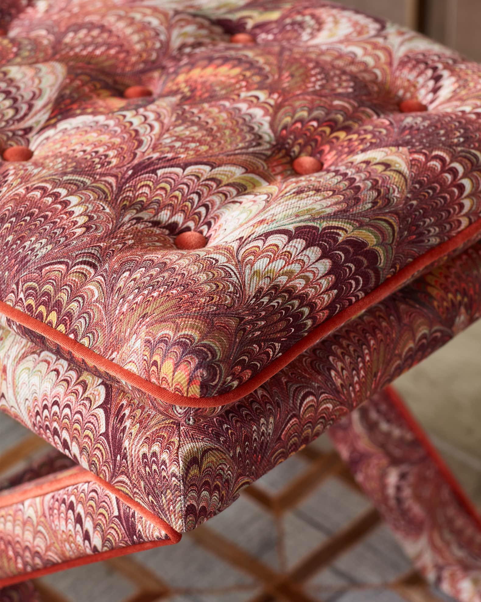 Valle Cross Stool 1