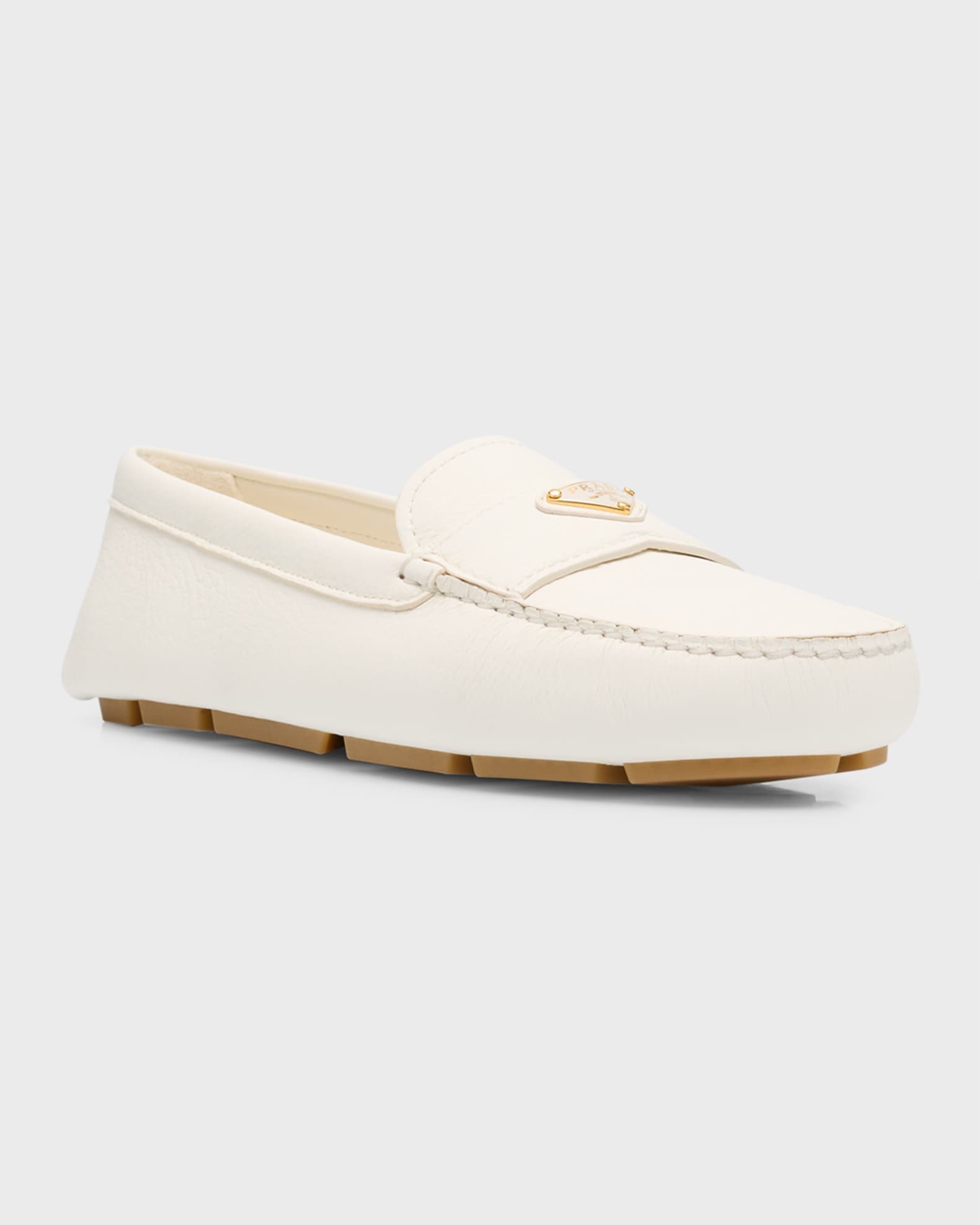 【PRADA】関税込☆Suede driving loafers ホワイト ローファー Prada Triangle Logo Driving Loafer (Women) | Nordstrom