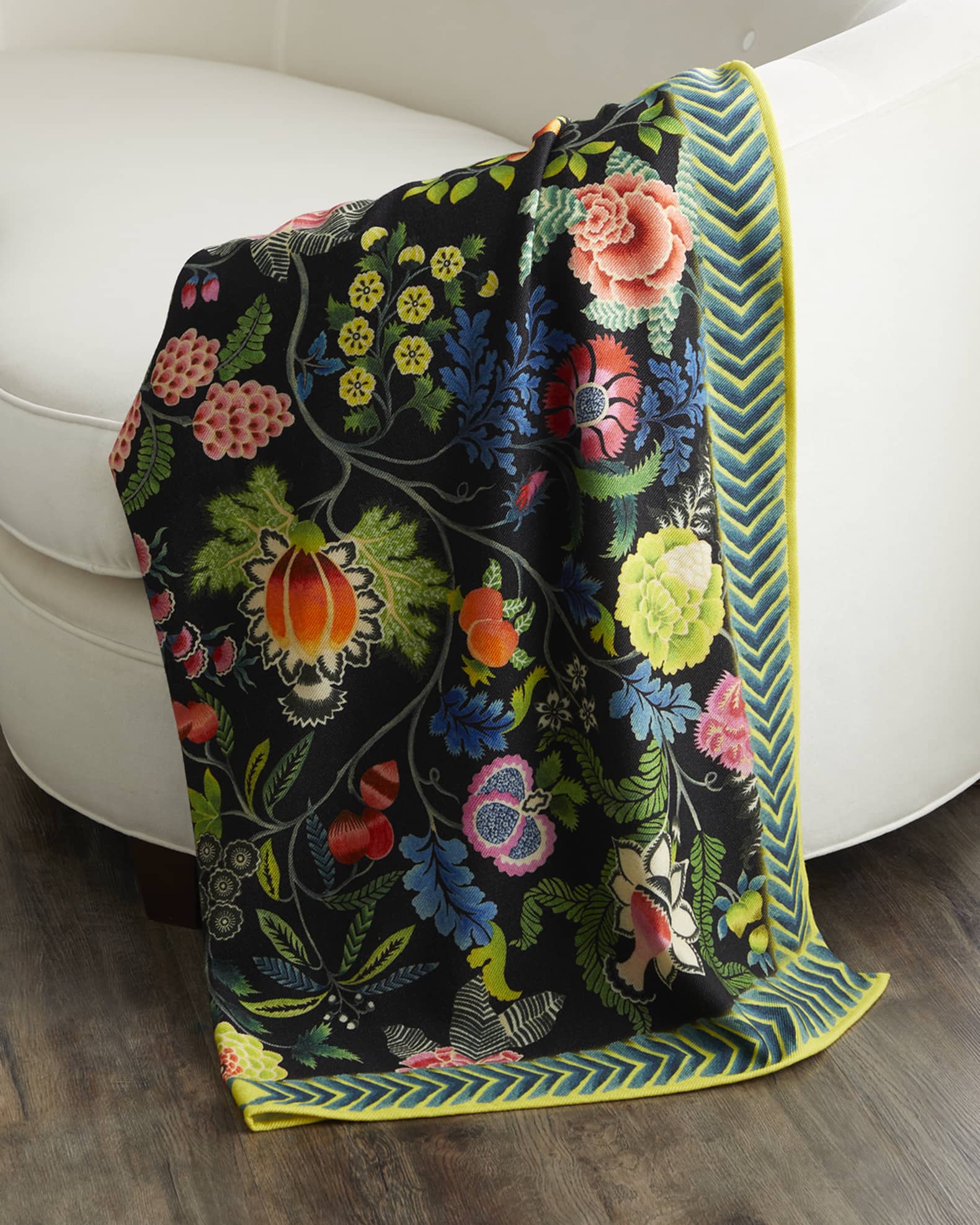 Brocart Decoratif Noir Throw 0