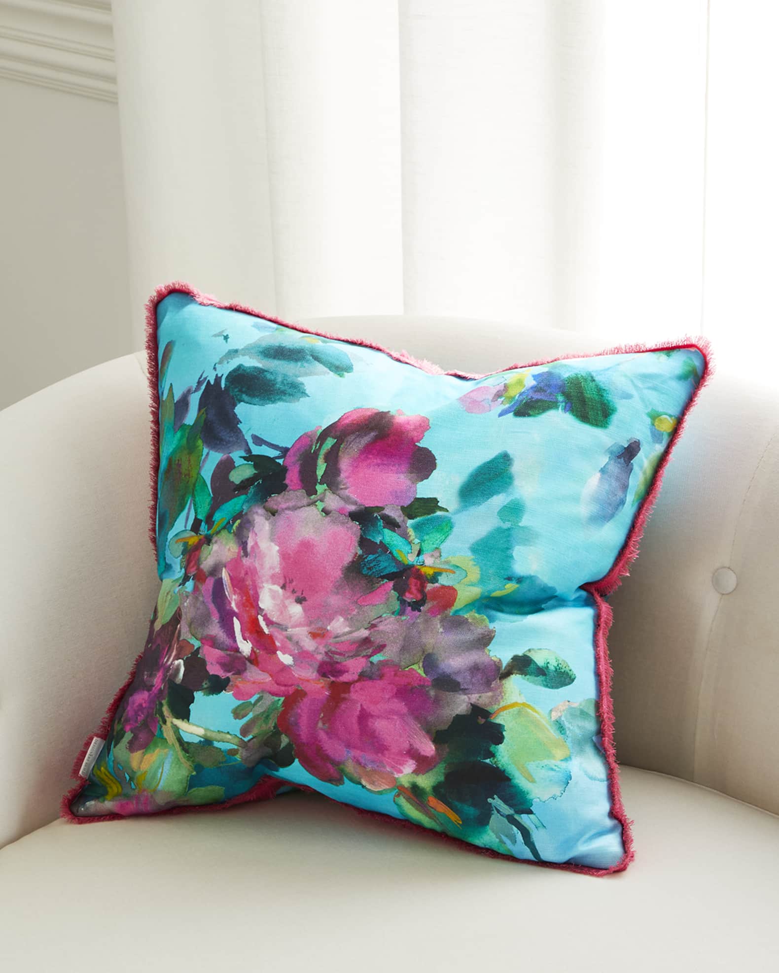 Bouquet De Roses Cushion  1
