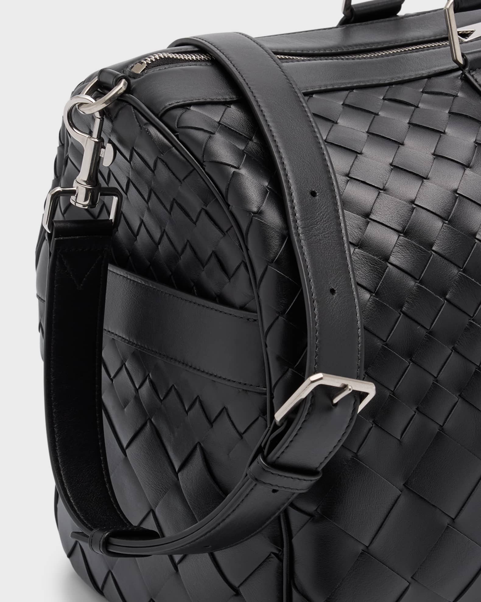 Bottega Veneta Men s Medium Intrecciato Leather Duffel Bag Neiman Marcus