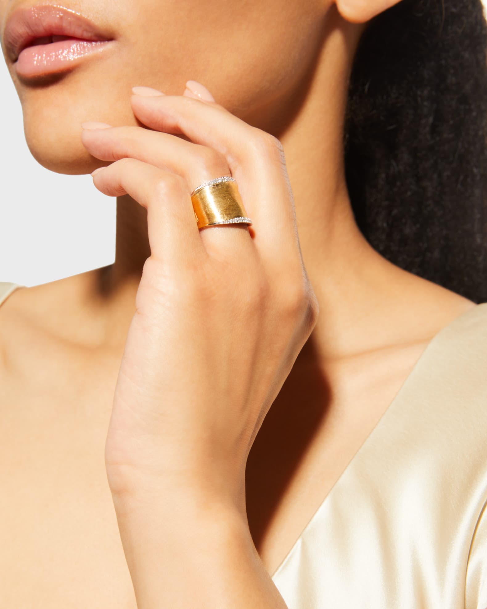 Lunaria 18K Gold Medium Band Ring with Diamonds, Size 7 1