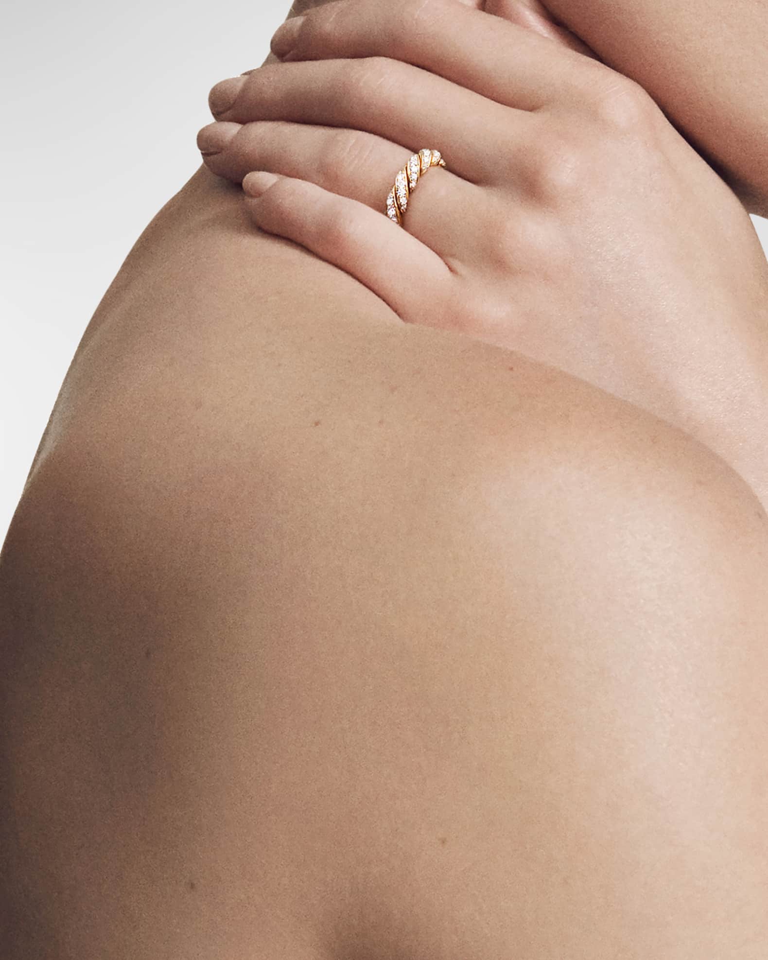 Paveflex 18k Gold & Diamond Ring 1