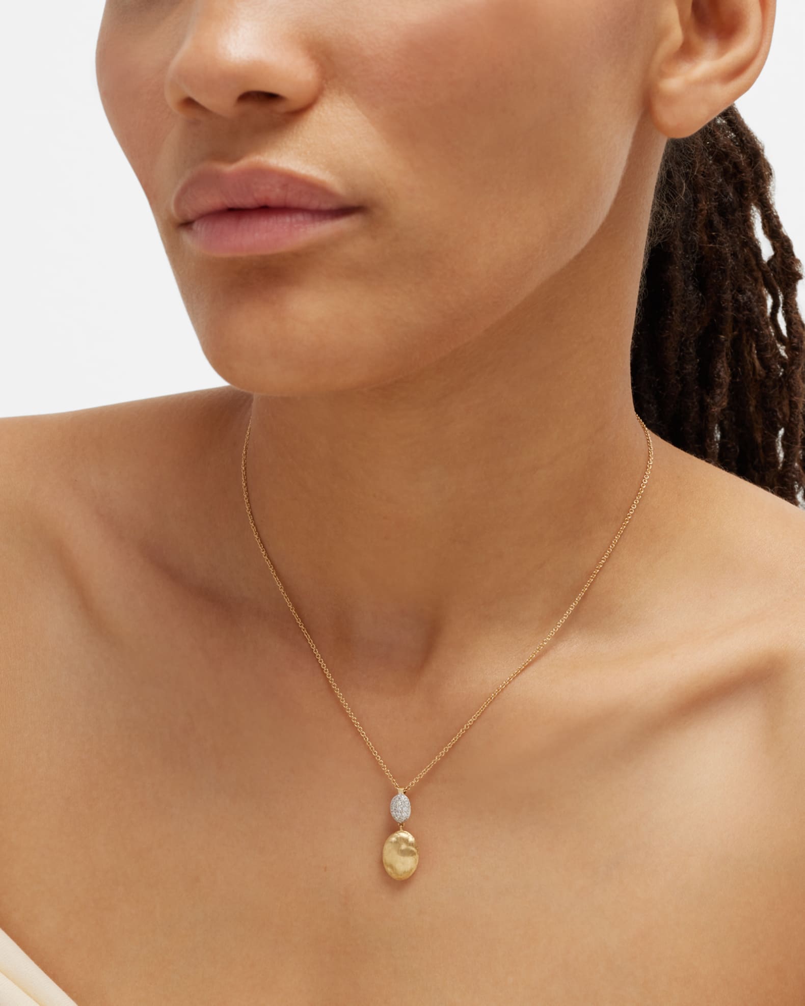 Marco Bicego Siviglia 18K Gold Pave Diamond Pendant Necklace 16.5 Neiman Marcus