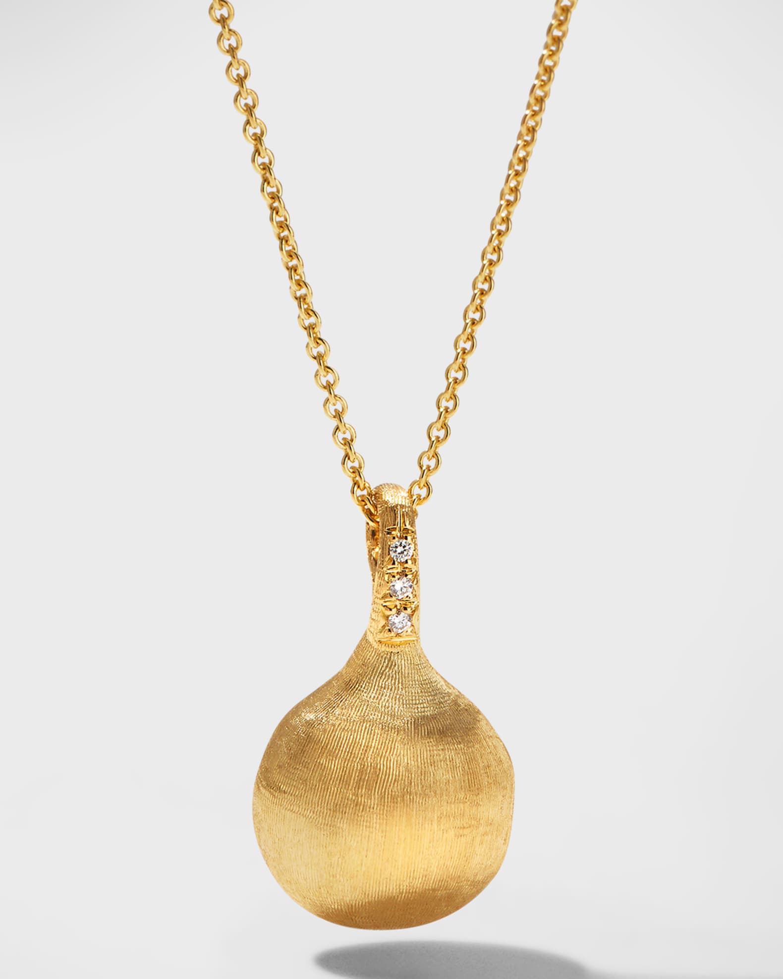 18K Africa Gold Pendant Necklace 0
