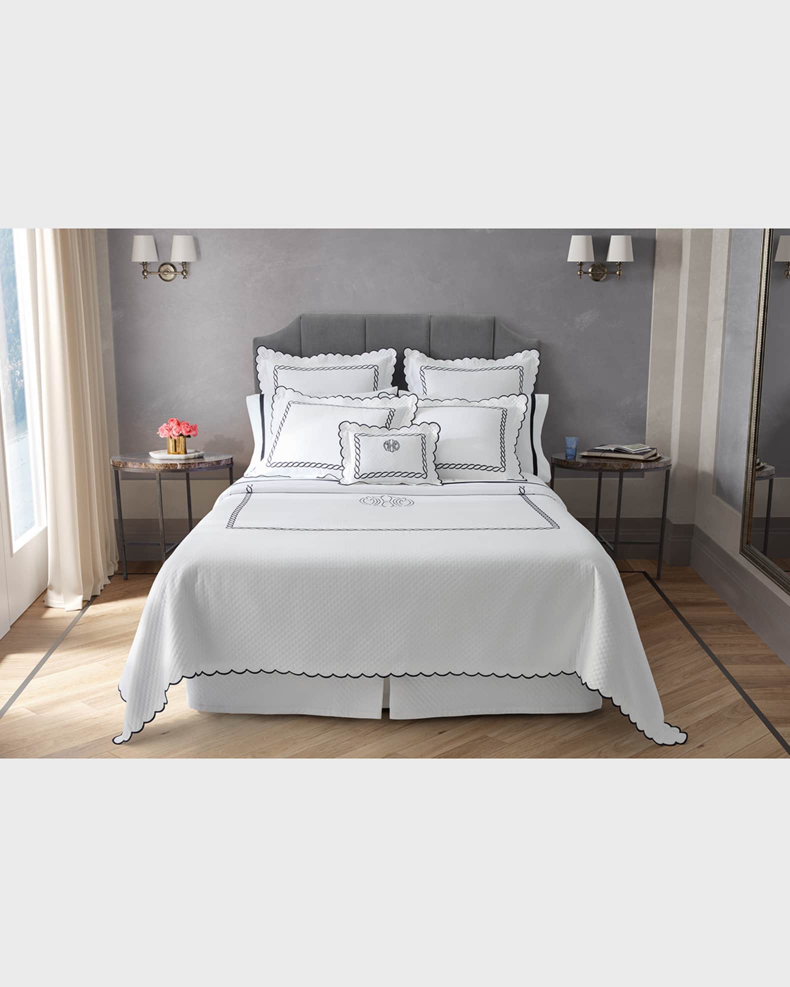 Matouk Classic Chain Scallop Matelasse Full/Queen Coverlet Neiman Marcus