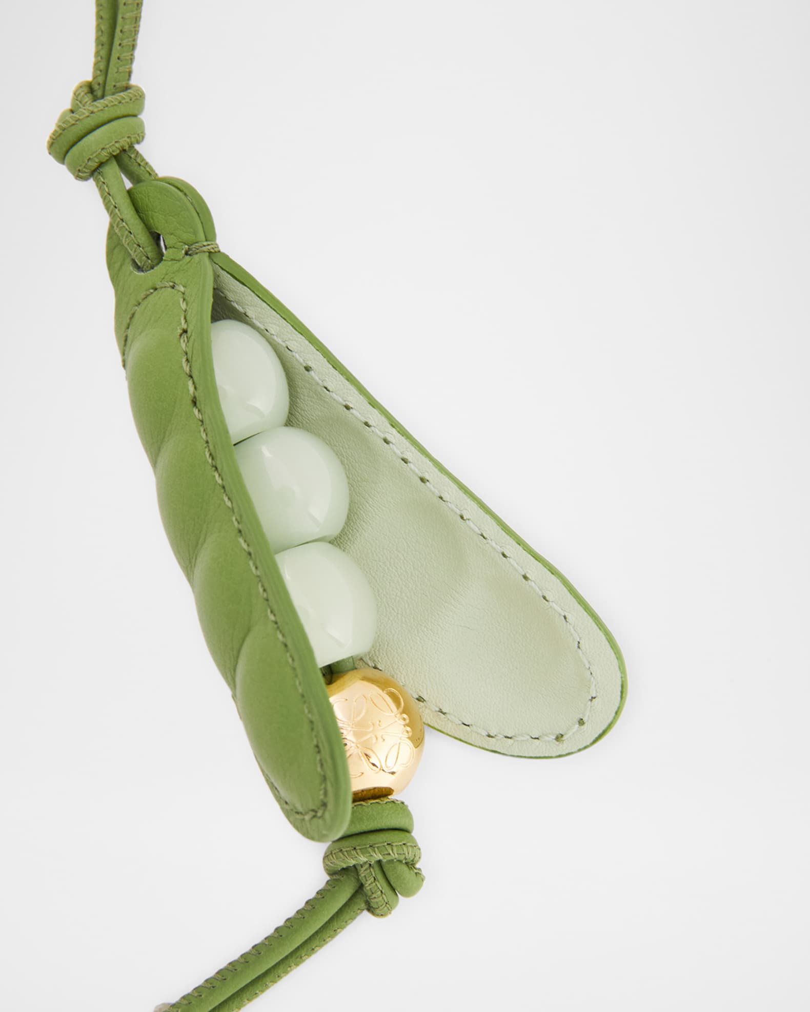 LOEWE Pea Pod ロエベ　ピーポッド　チャーム 完売品 美品 Loewe Pea Pod Charm | Neiman Marcus