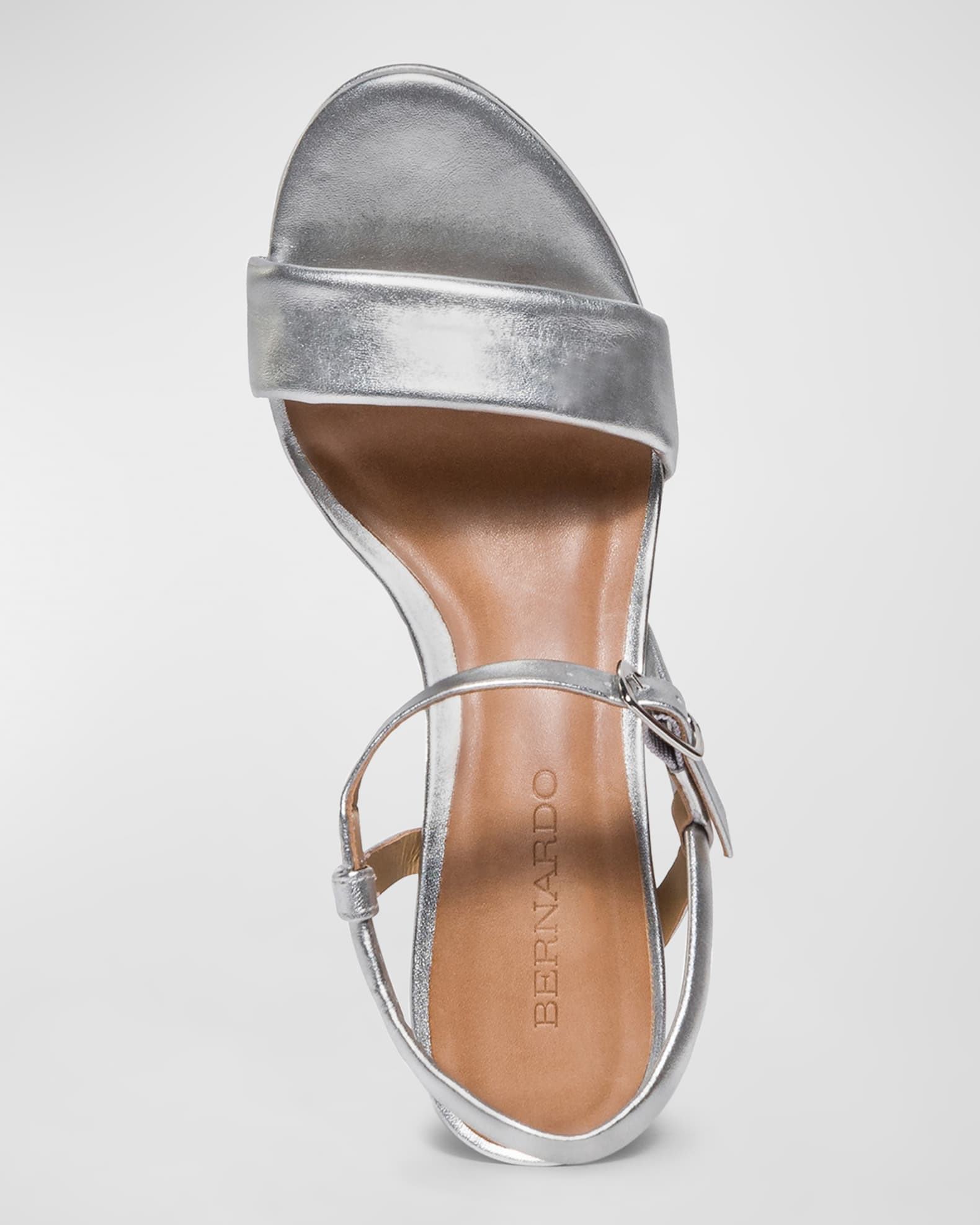 bernardo platform sandals