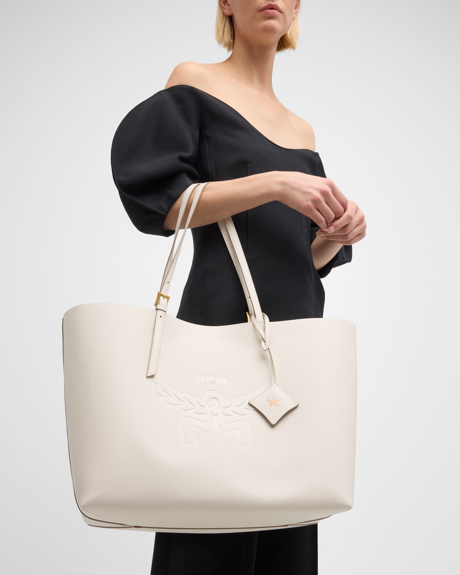 Mcm leather shopper on sale
