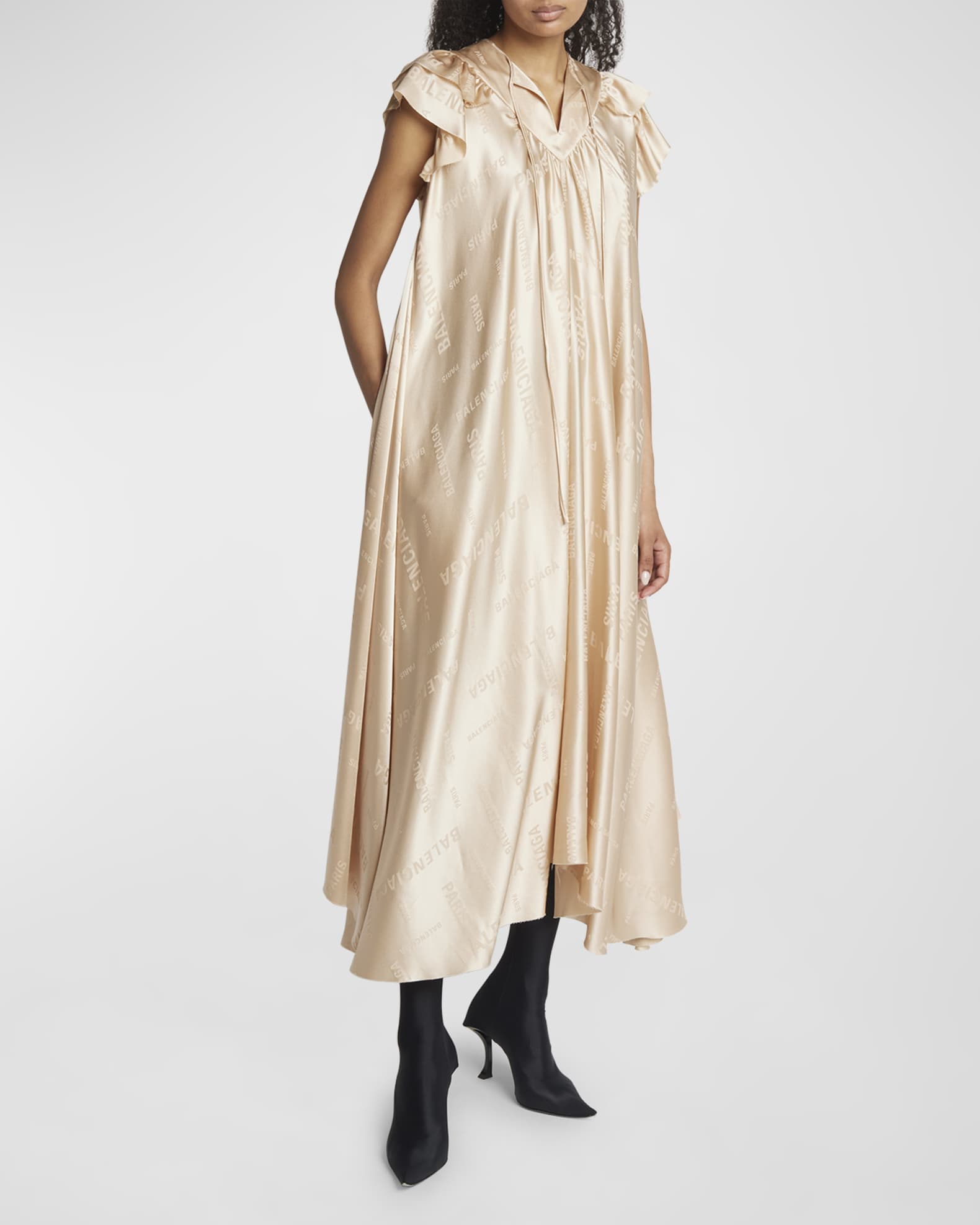 【送料&関税込】Balenciaga Sand Silk Blend Dress Balenciaga Silk Blend Sleeveless Shift Dress Abstract Print