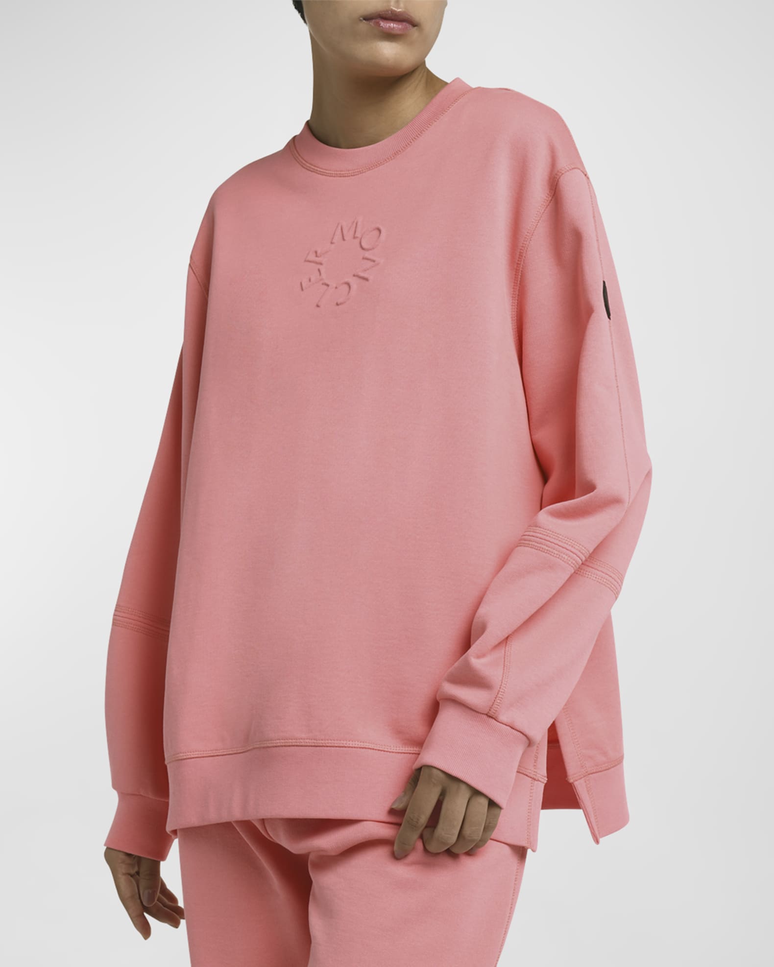 CREWNECK EMBOSSED LOGO SWEATSHIRT