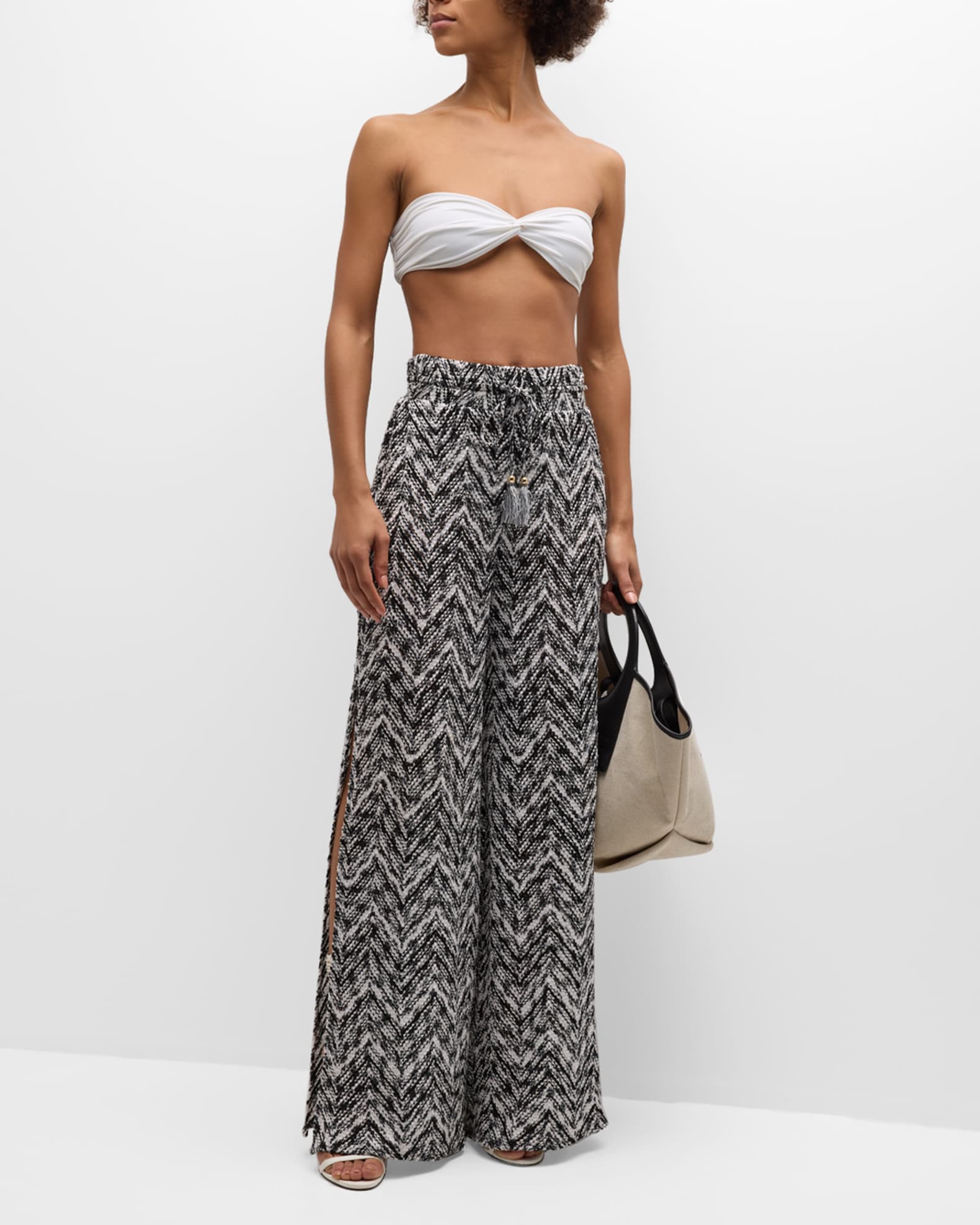 Valentino chevron-pattern cropped trousers - Black