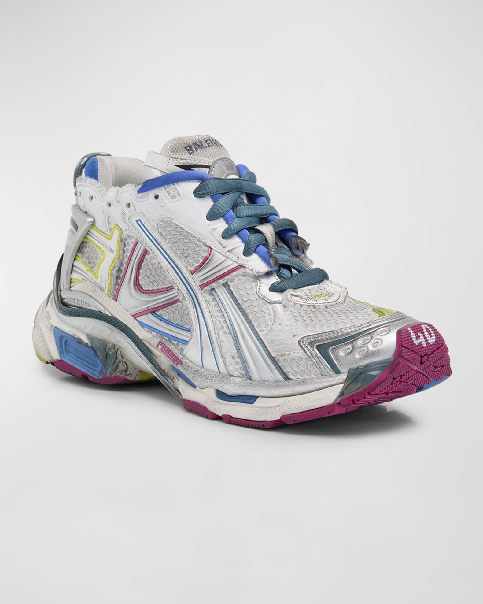 Runner Sneakers