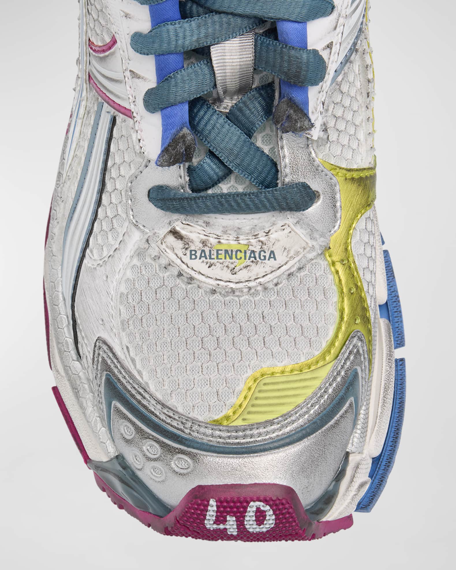 Runner Sneakers