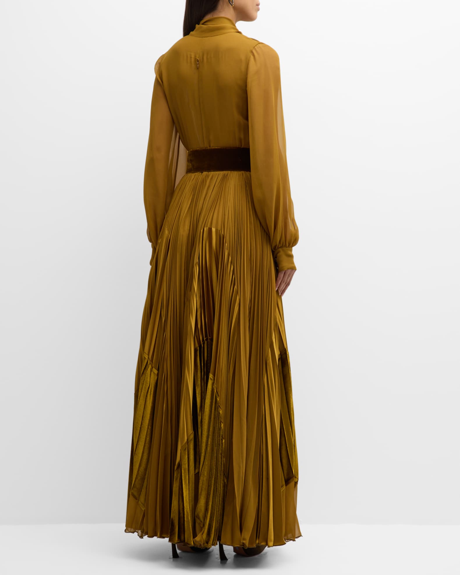 plunging neck tie dye print belted maxi dress