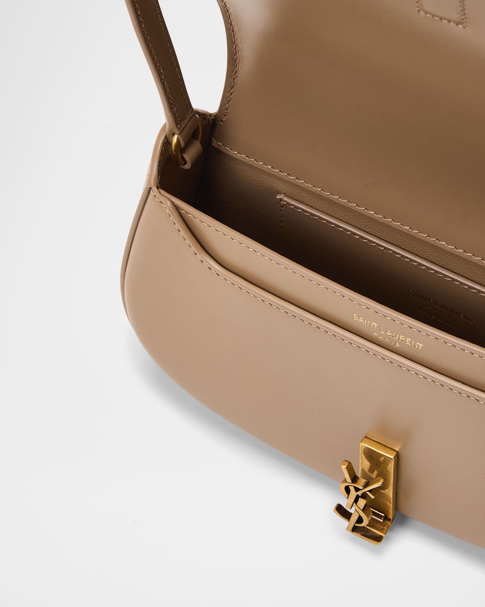 Ysl mini v flap 2025