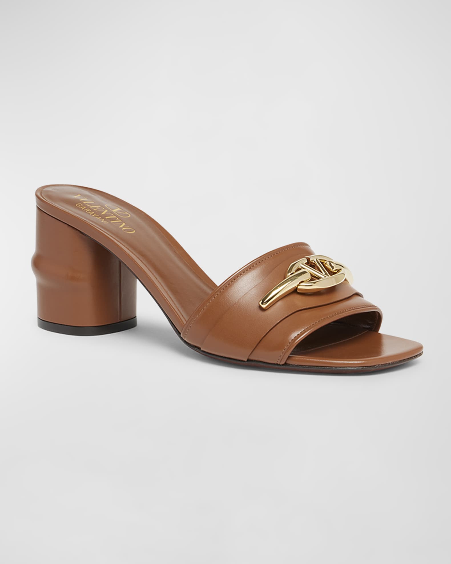 VLogo Medallion Leather Mule Sandals