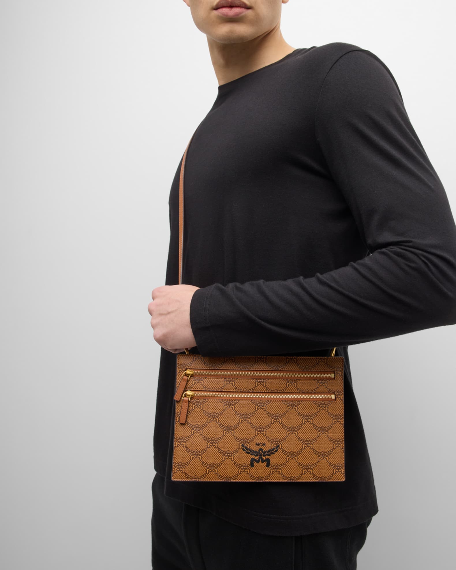 Mcm men pouch outlet