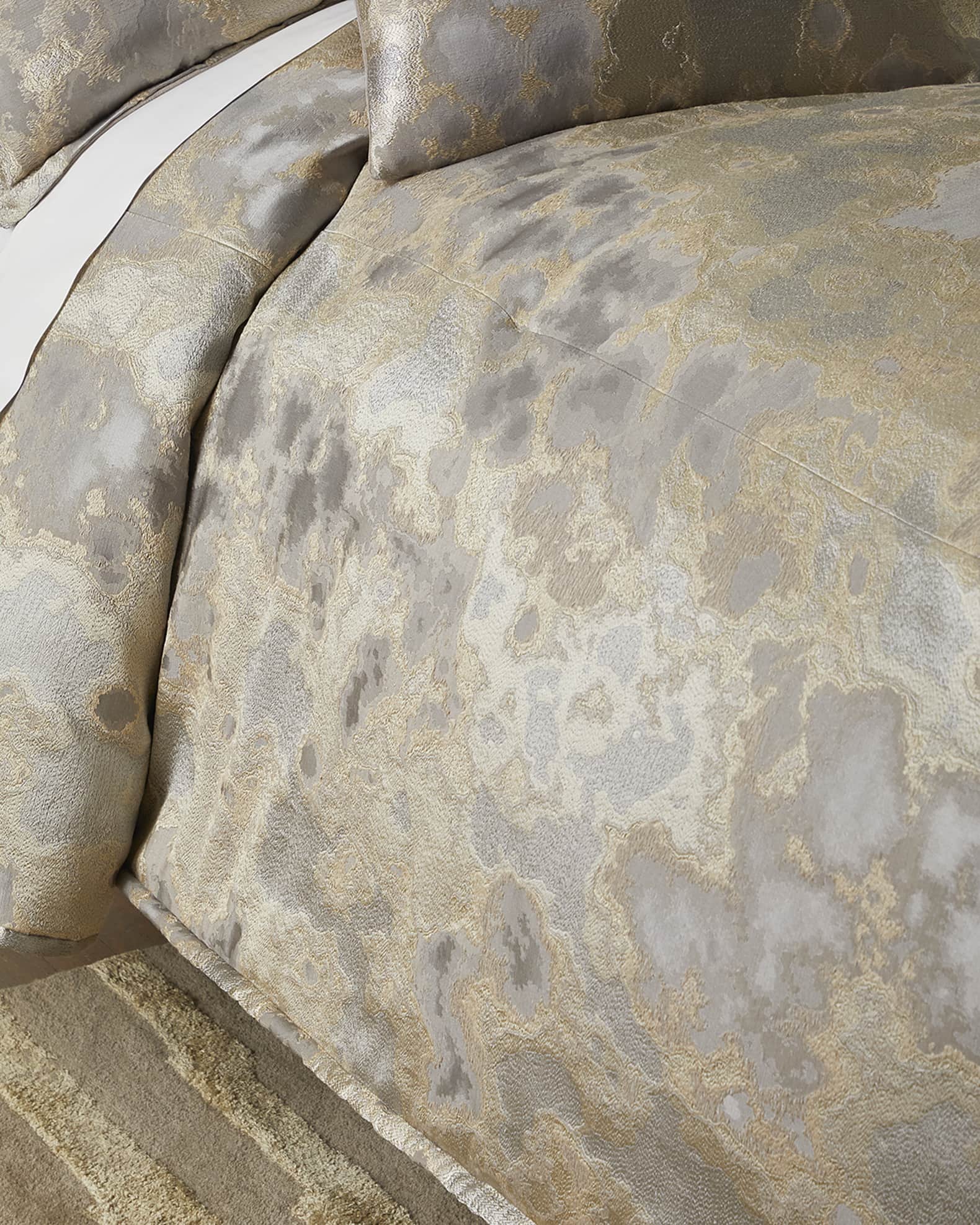 Igneous 3-Piece Comforter Set 0