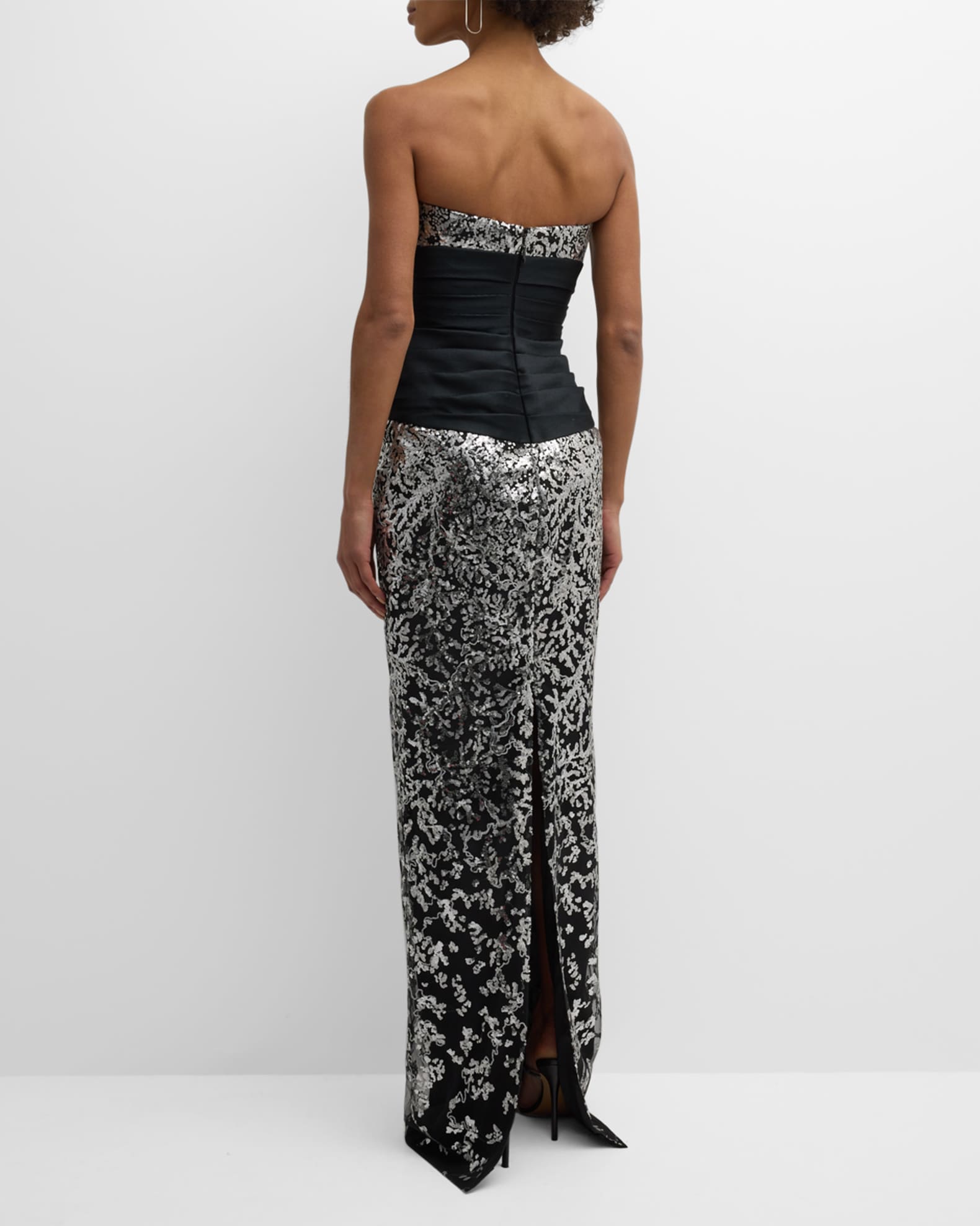 Trend4us Luxe Strapless Sequin Embroidery Dress