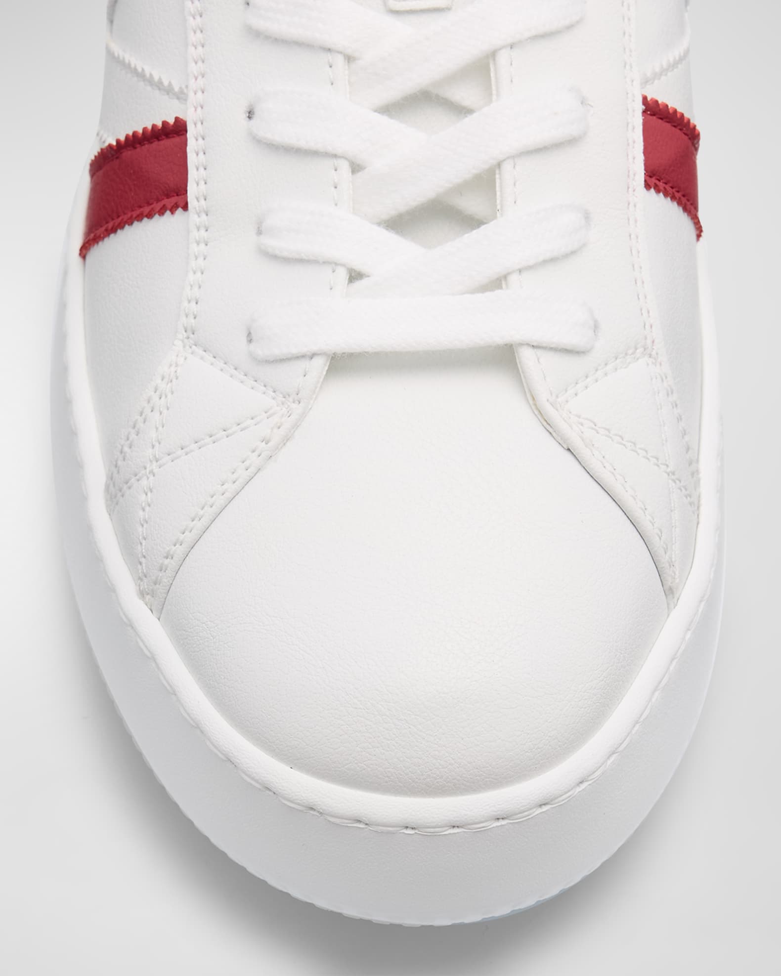 【SALE】MONACO Mスニーカー Moncler Monaco M Leather Low-Top Sneakers | Neiman Marcus