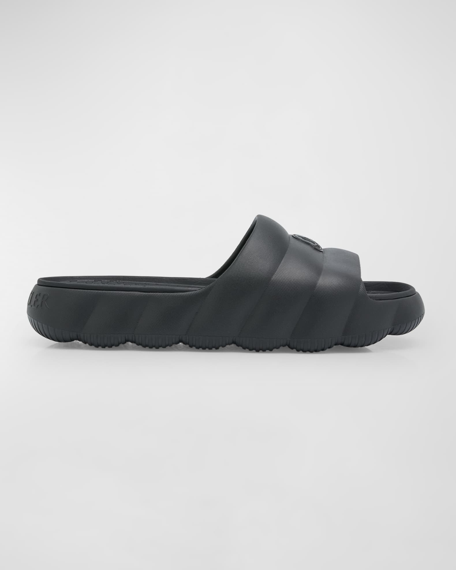Moncler pool slides discount