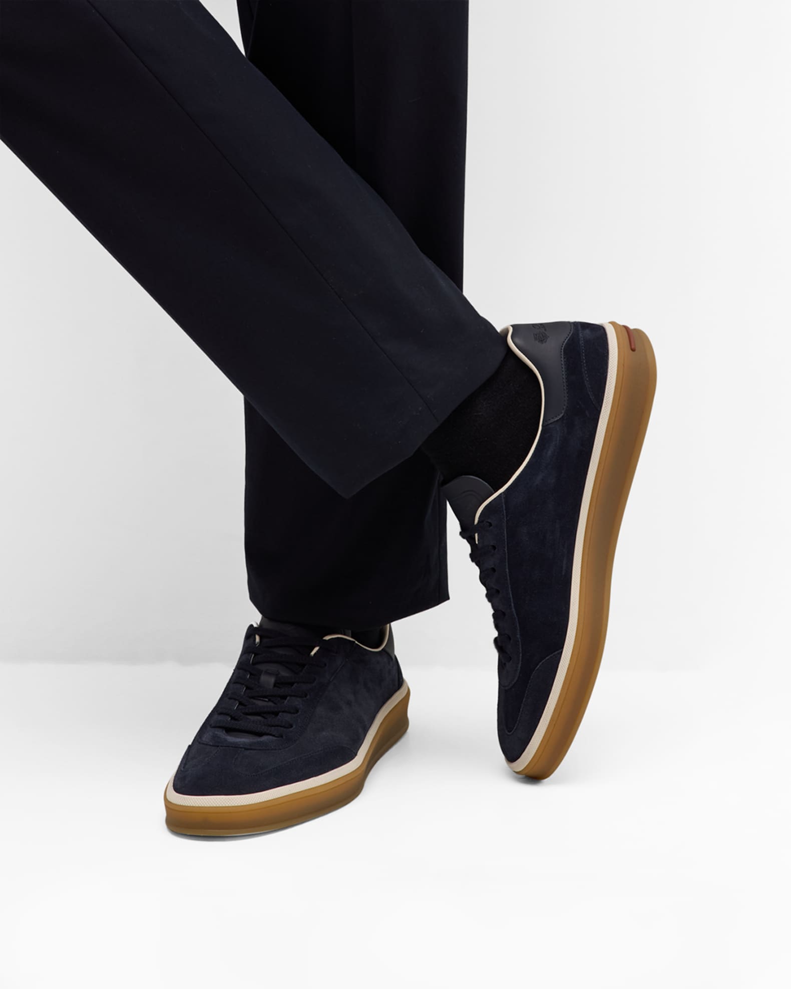 Neiman marcus tennis shoes discount