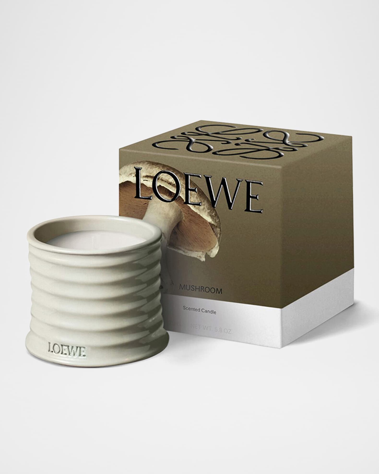 Loewe Mushroom Candle, 170 g | Neiman Marcus
