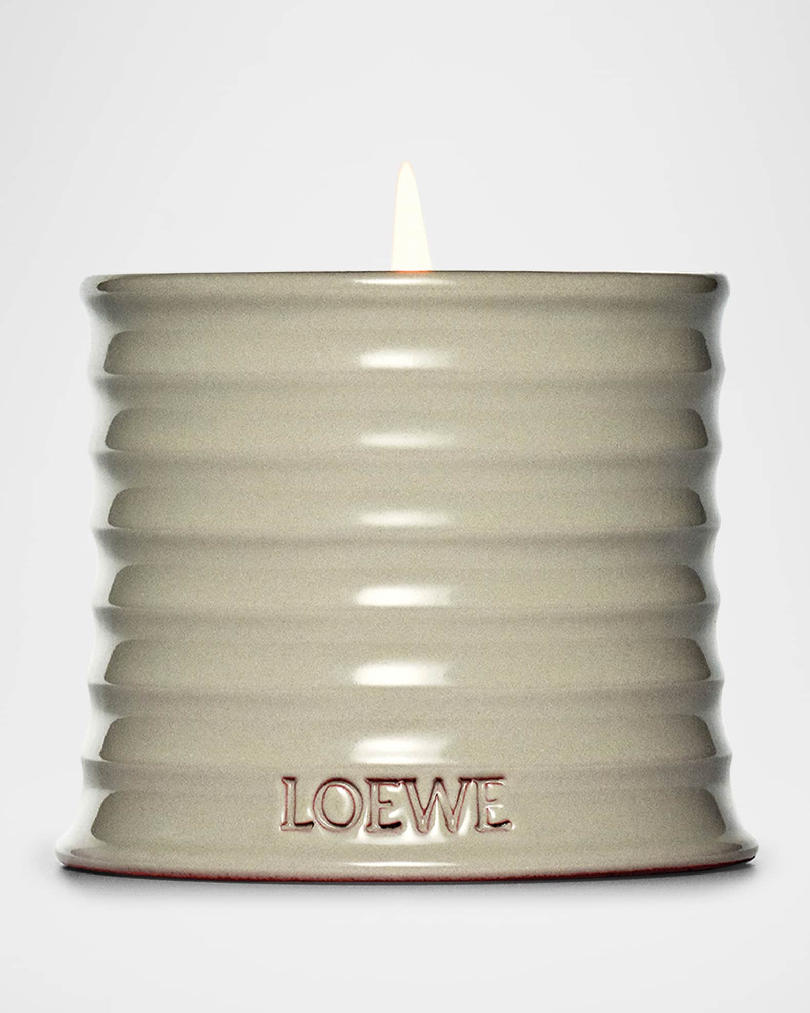 Loewe Mushroom Candle, 2120 g | Neiman Marcus