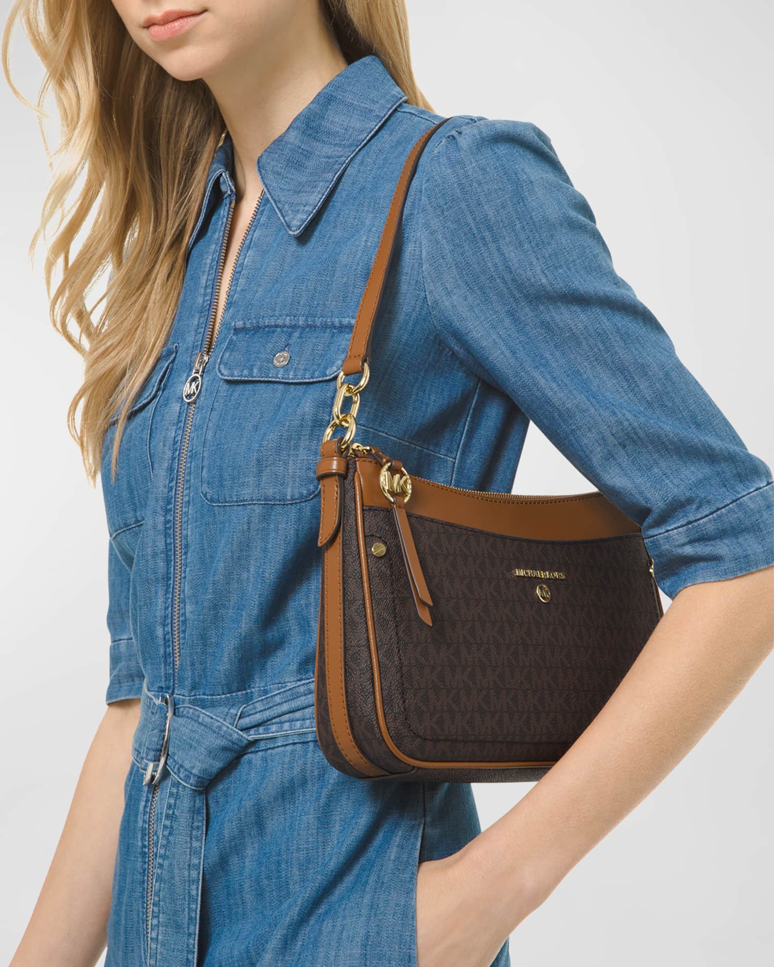Jet Set Charm Medium Pochette Crossbody Bag