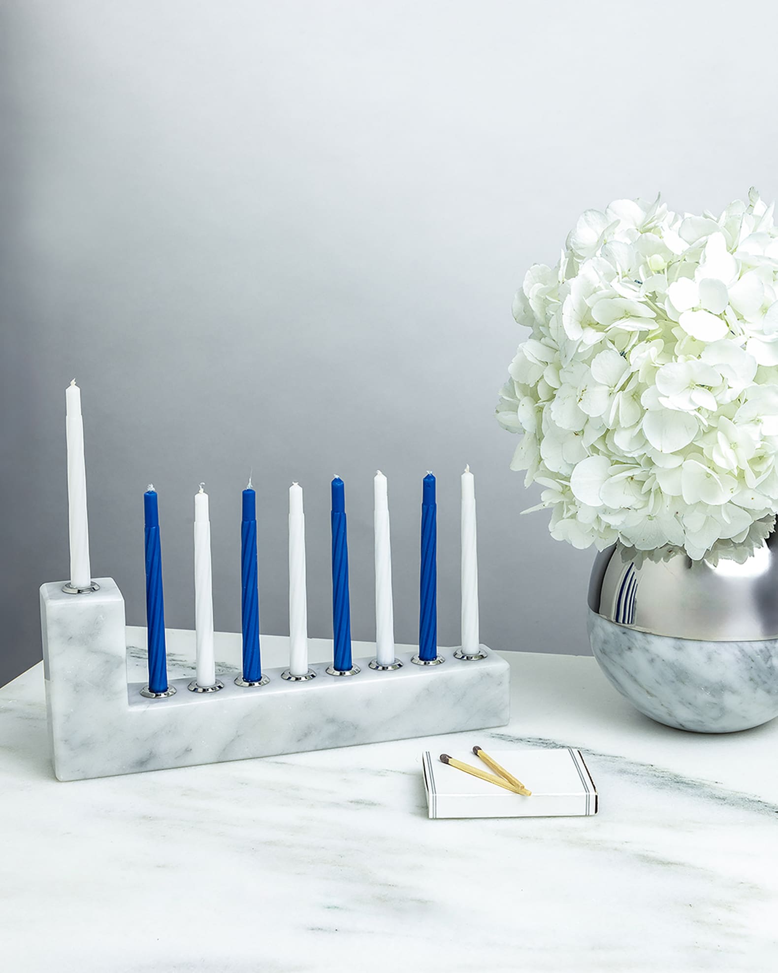 Brillante Menorah 1