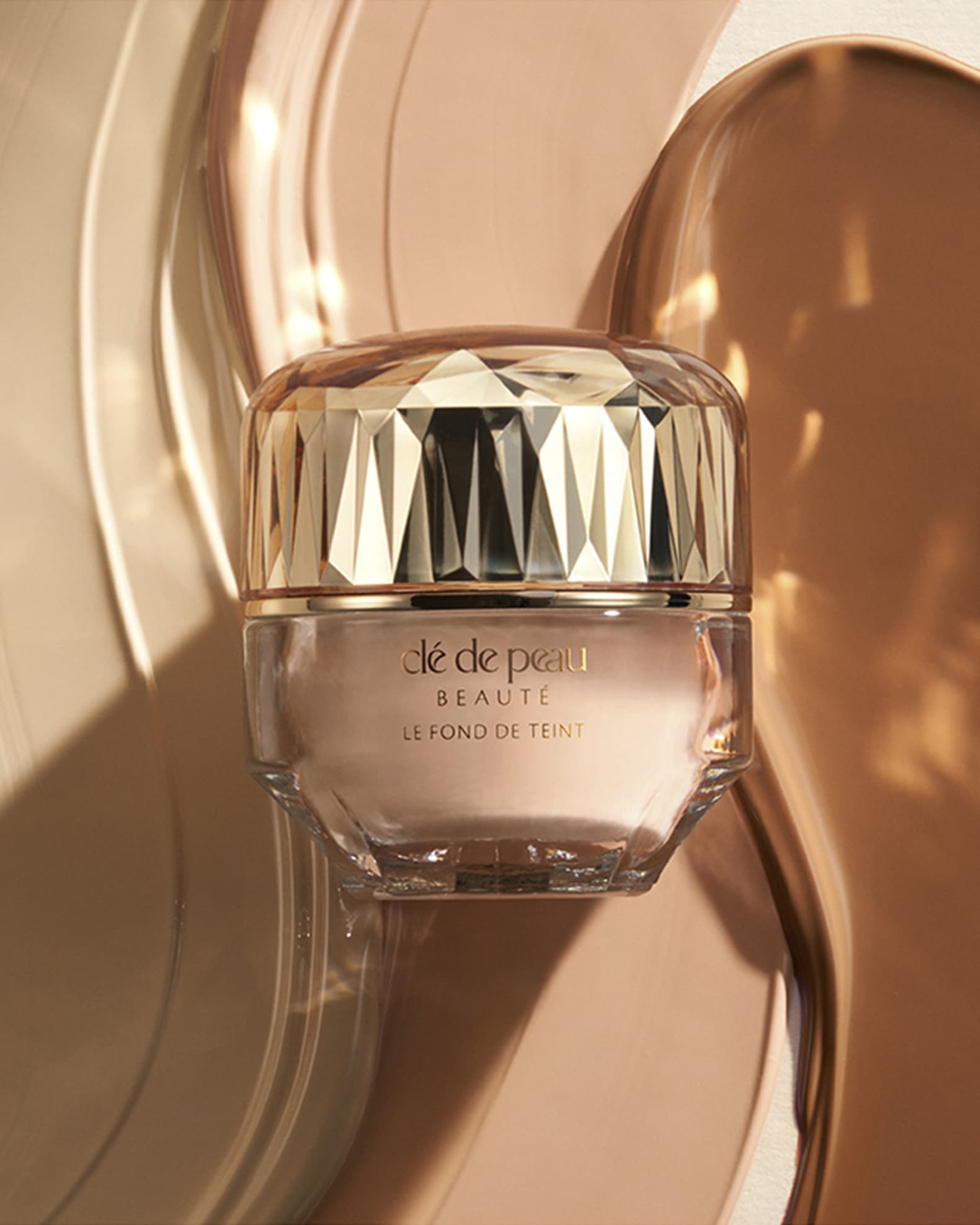 Cle de Peau Beaute The Foundation, SPF 22, 1 oz. | Neiman Marcus