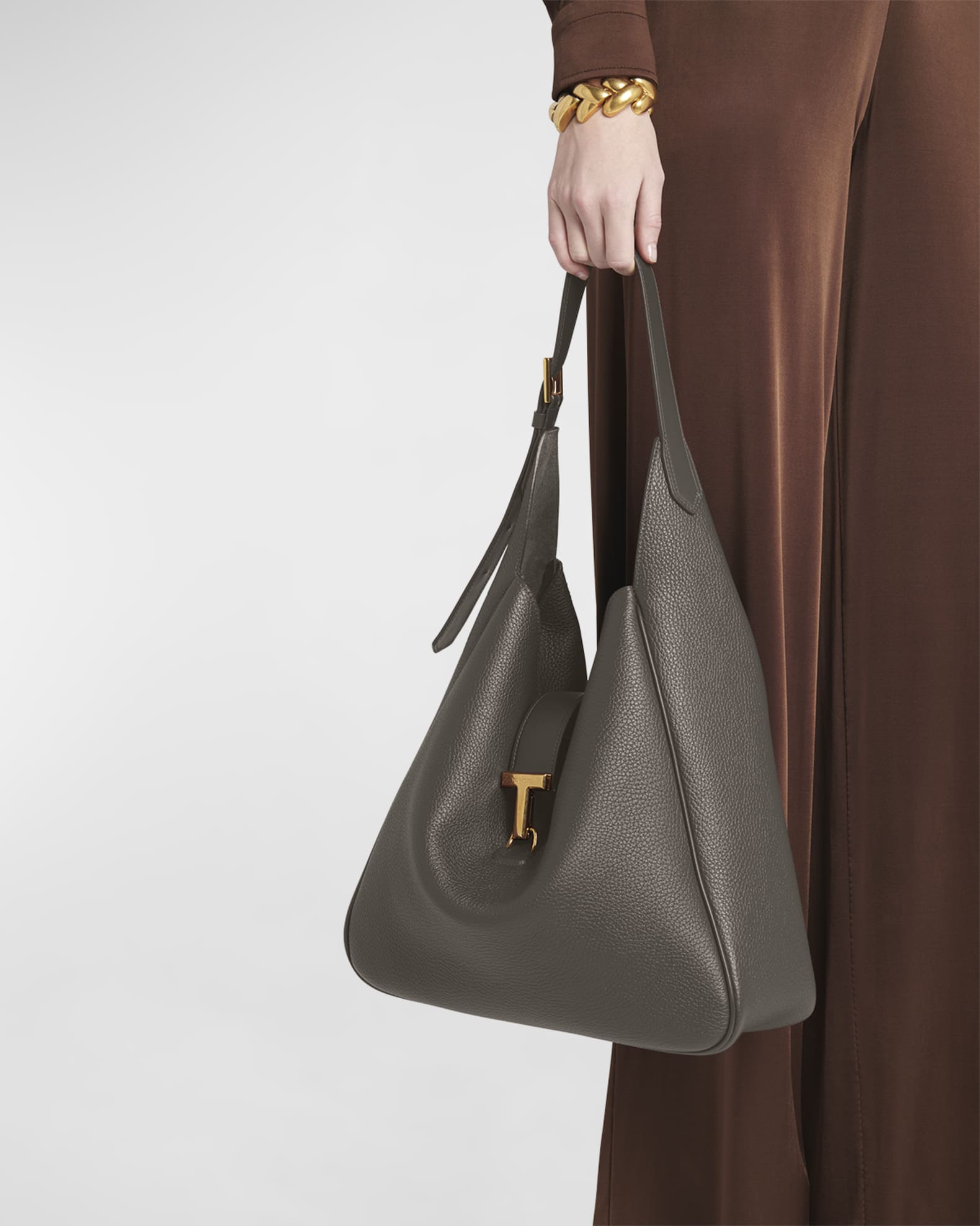 【関税＆送料込み】Tom Ford Monarch Medium Shoulder Bag 22868123_52948980_600.jpg