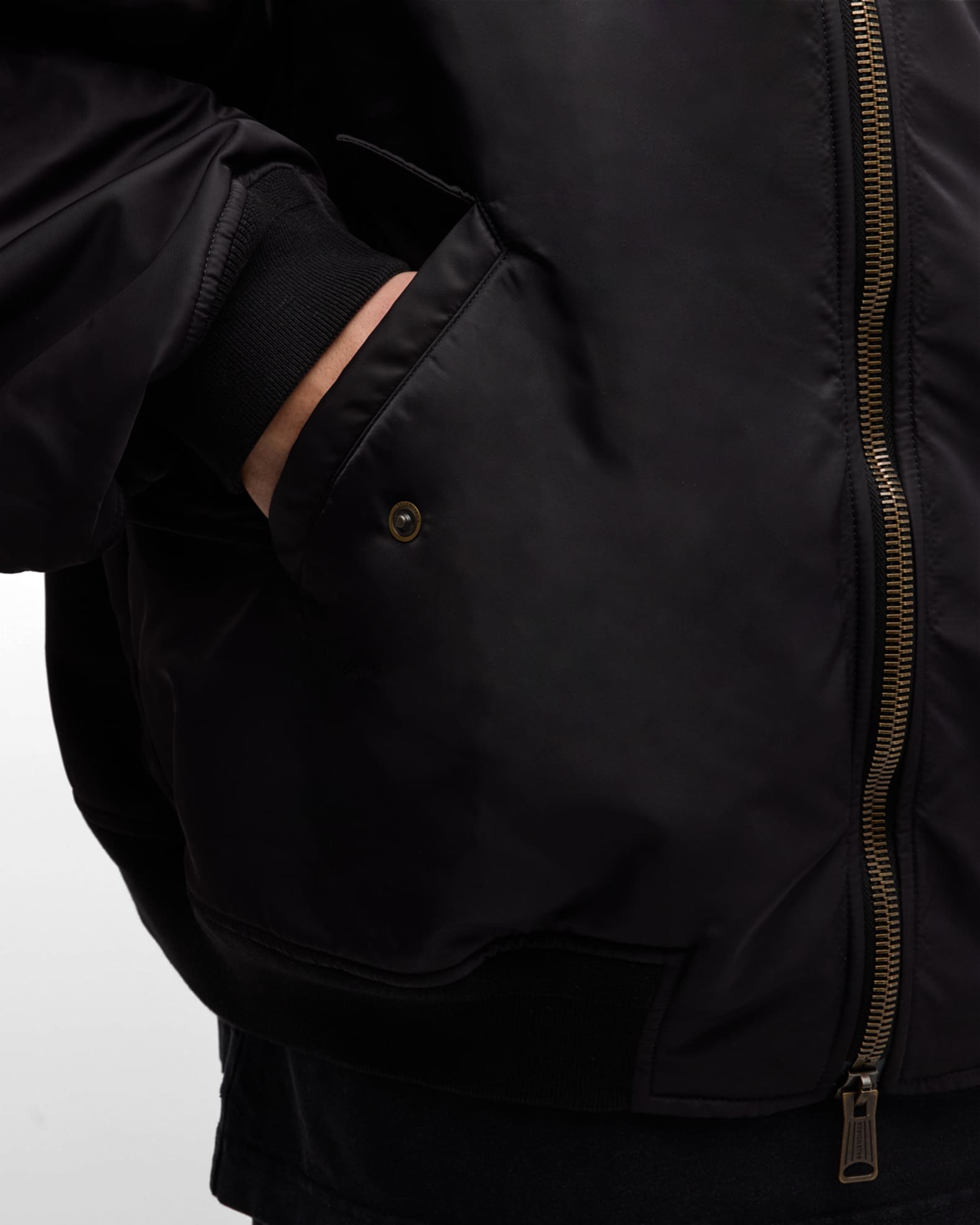 Balenciaga ボンバージャケット 黒 Balenciaga Men's Light Hooded Bomber Jacket | Neiman Marcus