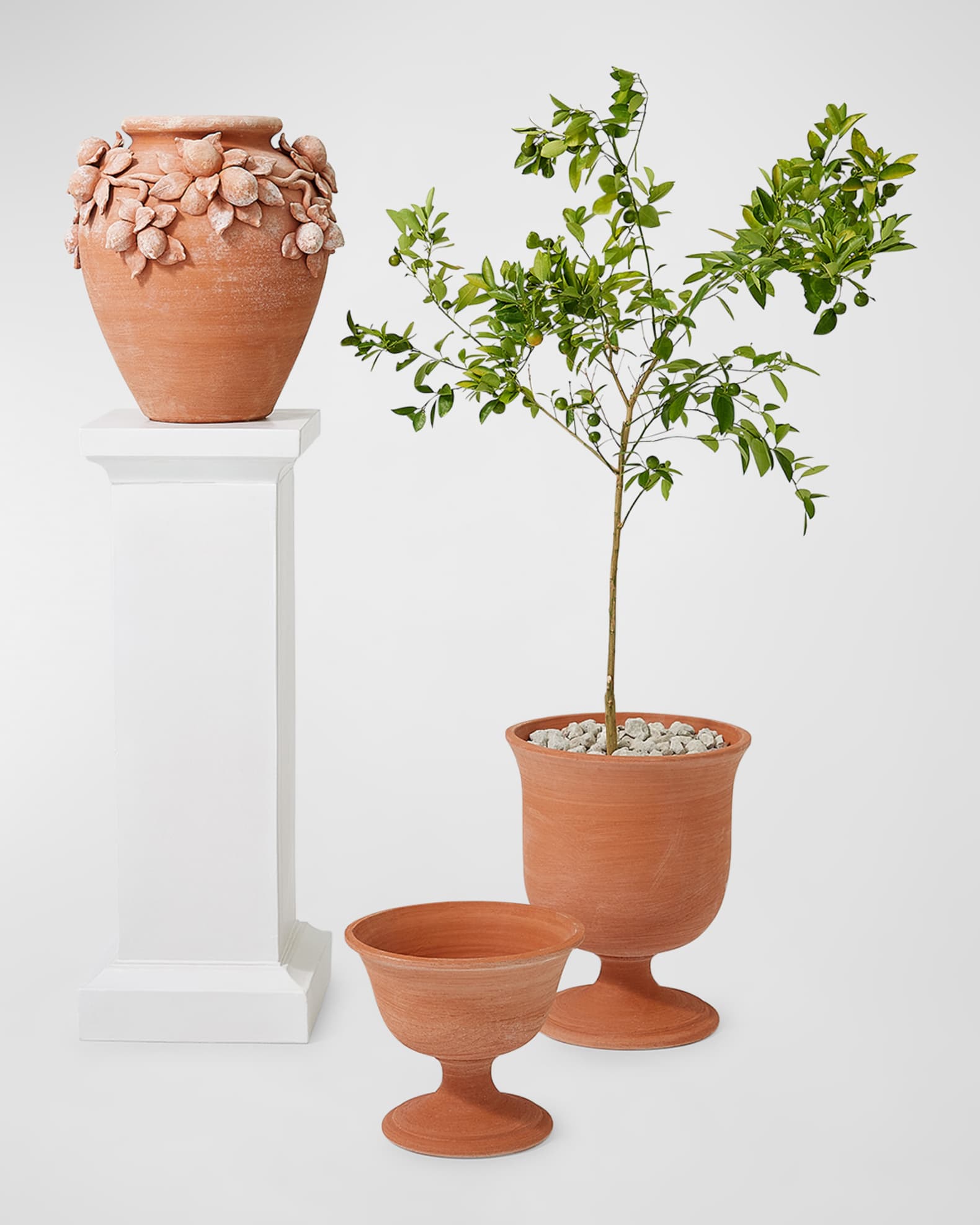 Villa Limon Terracotta Urn  1