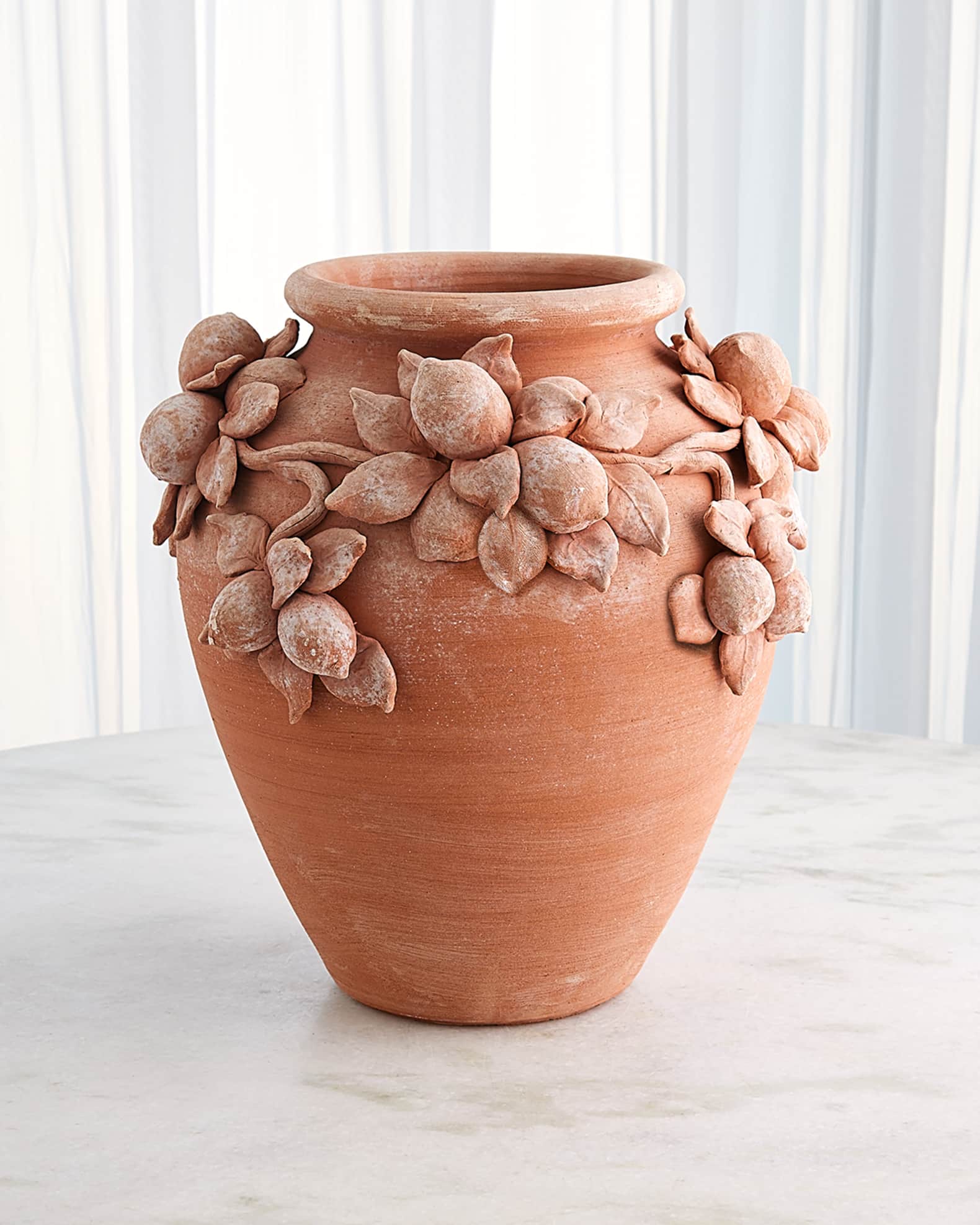 Villa Limon Terracotta Urn  0