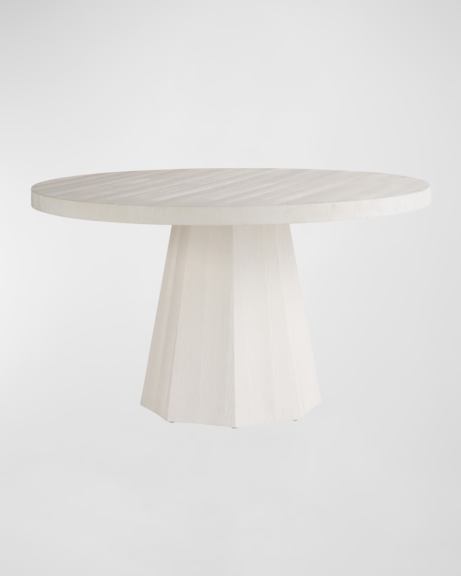 Mackinaw Round Dining Table with Leaf 1