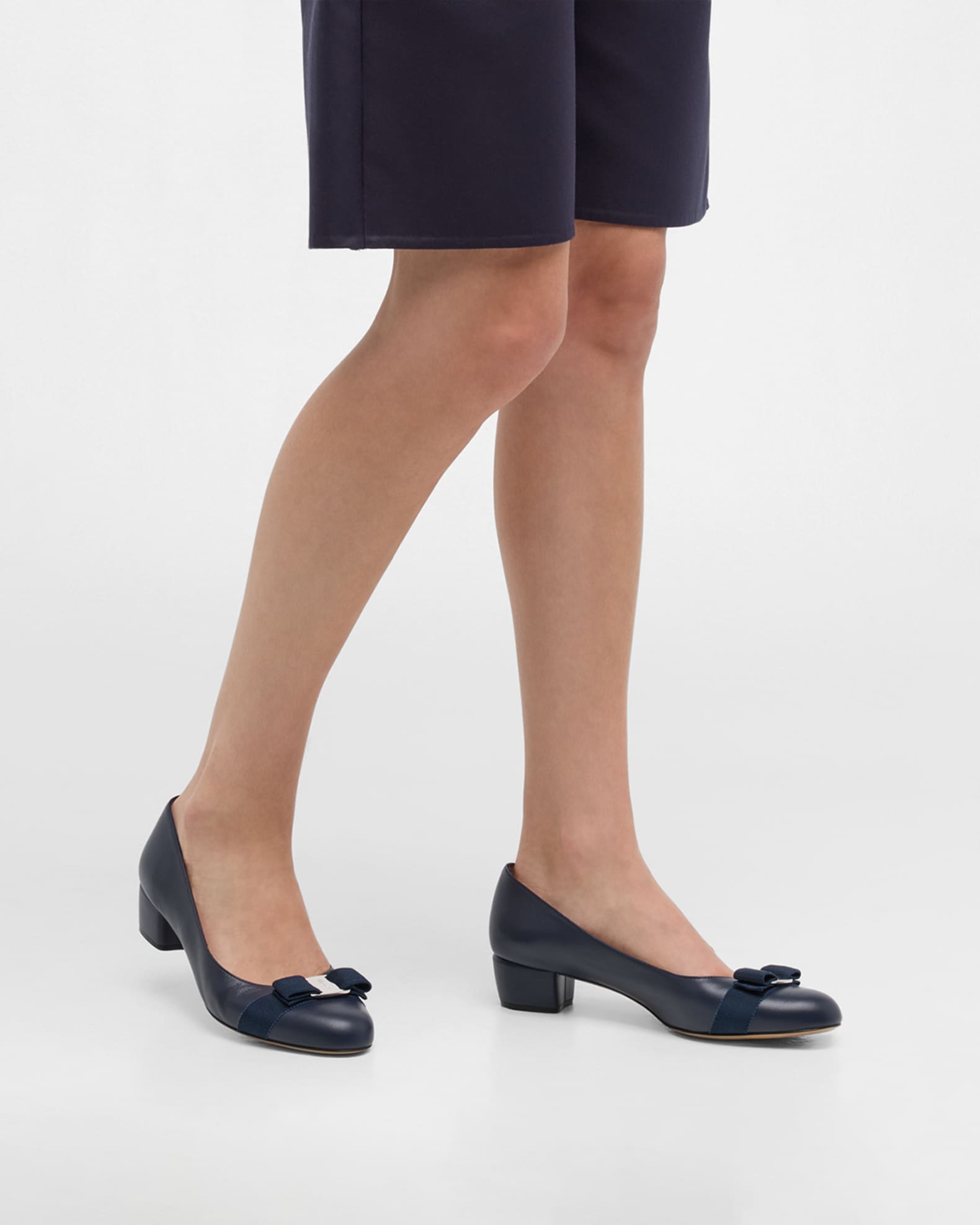 Vara Leather Bow Low Pumps